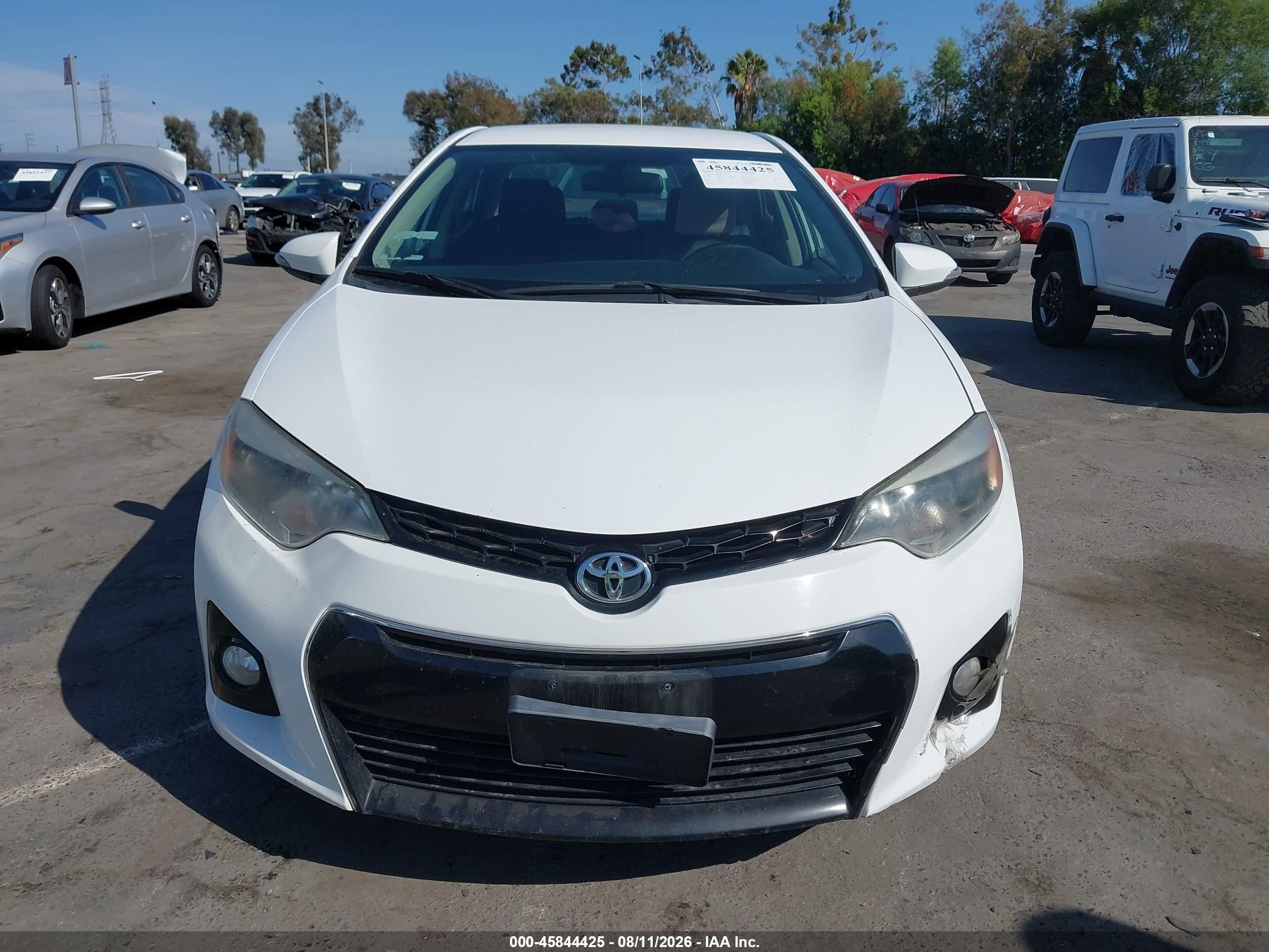 2014 Toyota Corolla S Plus White vin: 2T1BURHE5EC056174