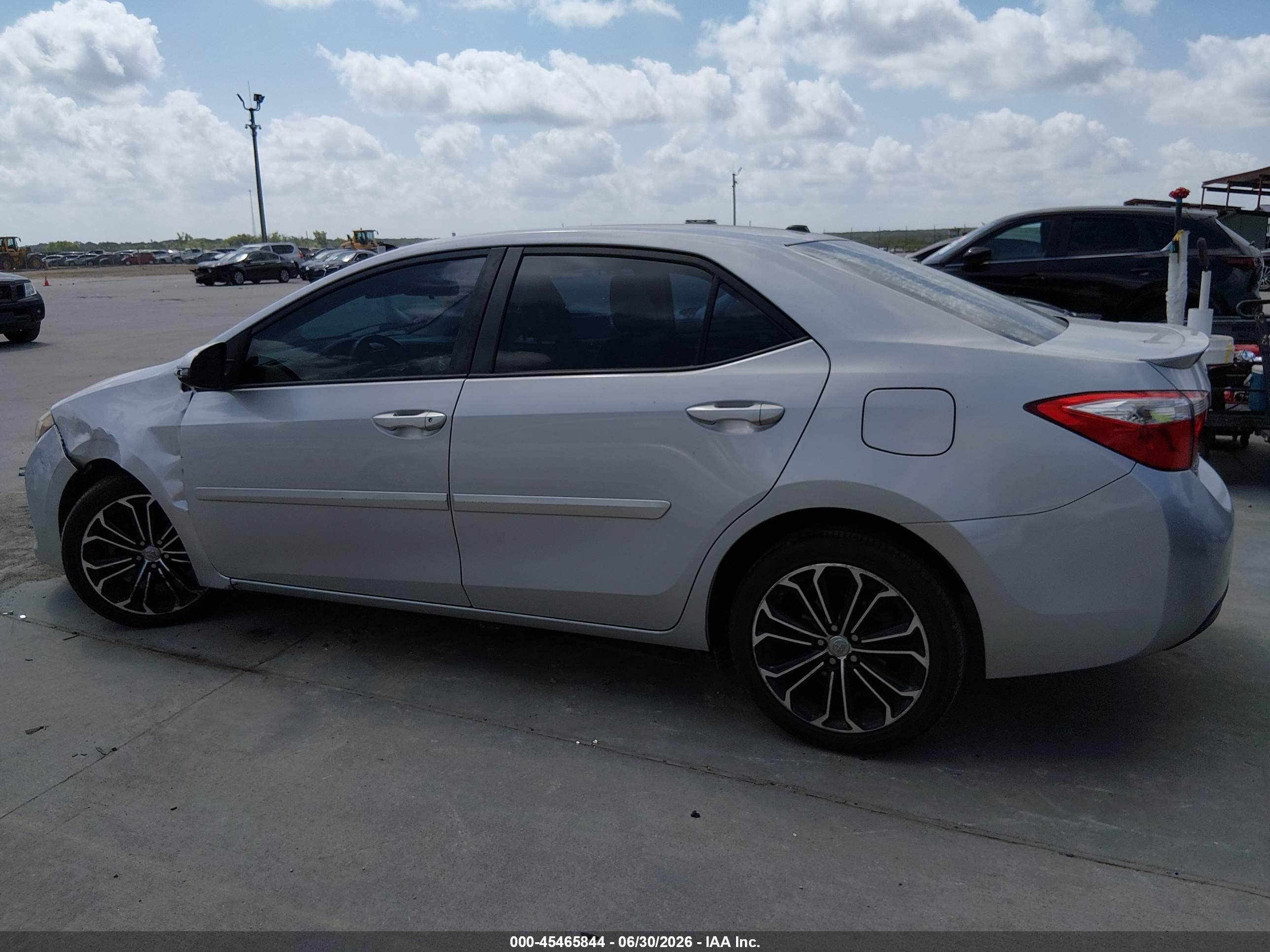 2014 Toyota Corolla S Plus Silver vin: 2T1BURHE5EC092298