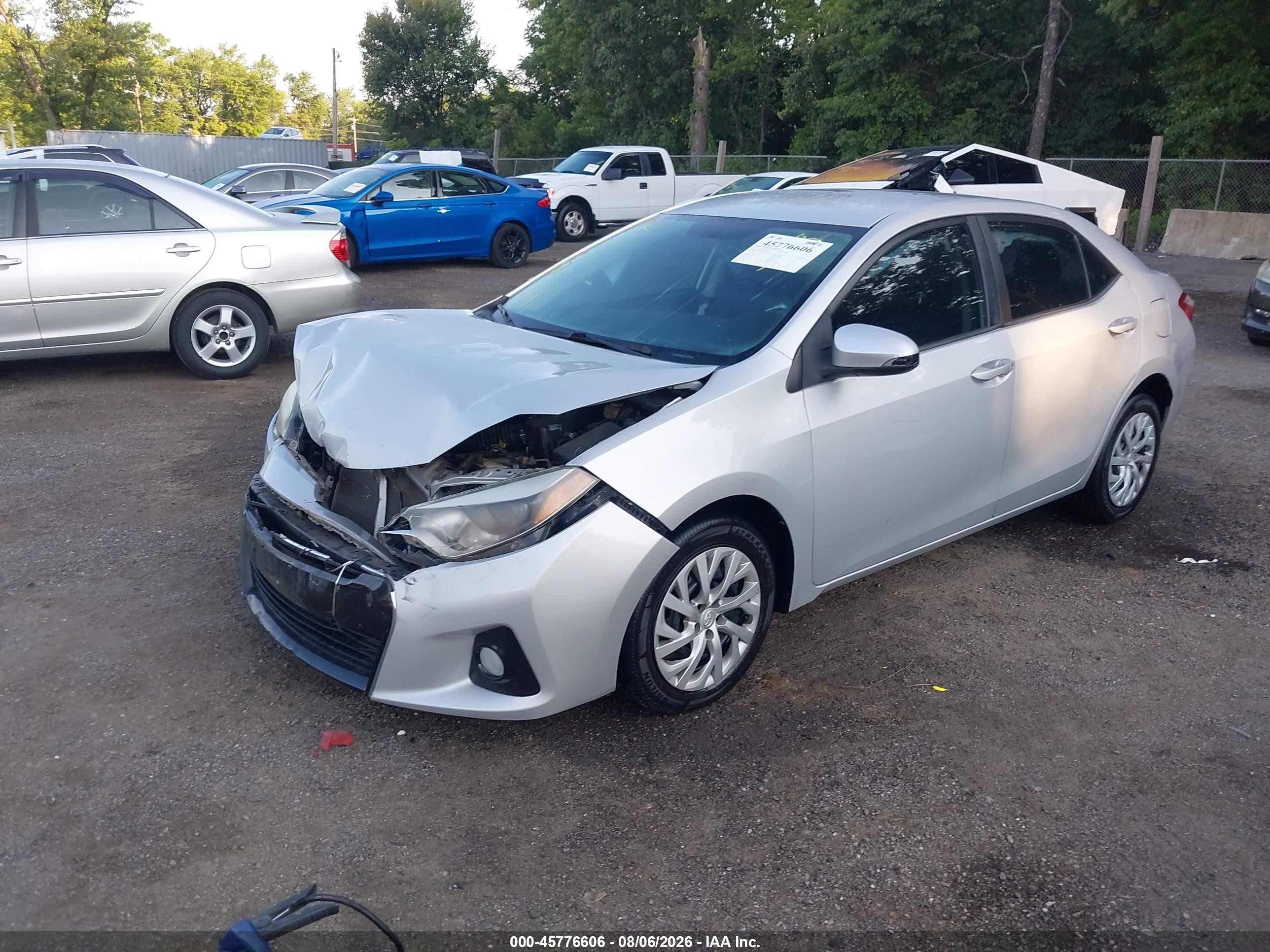 2014 Toyota Corolla S Silver vin: 2T1BURHE5EC093838