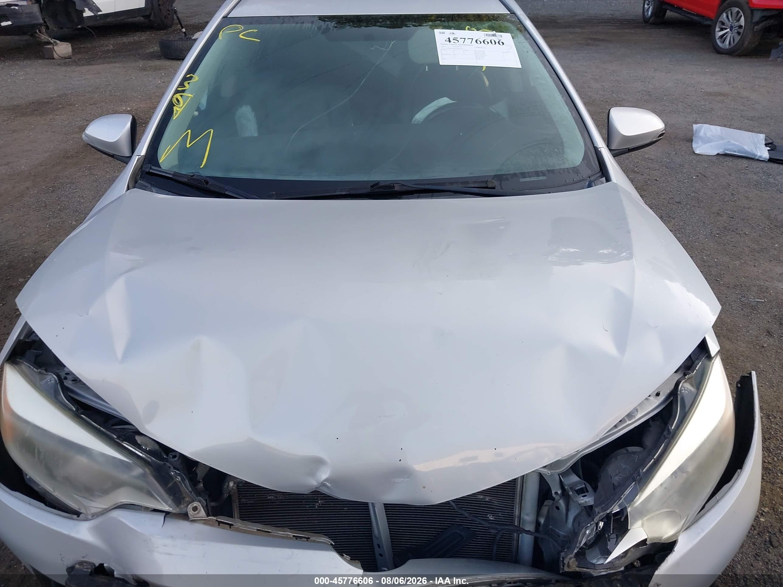 2014 Toyota Corolla S Silver vin: 2T1BURHE5EC093838