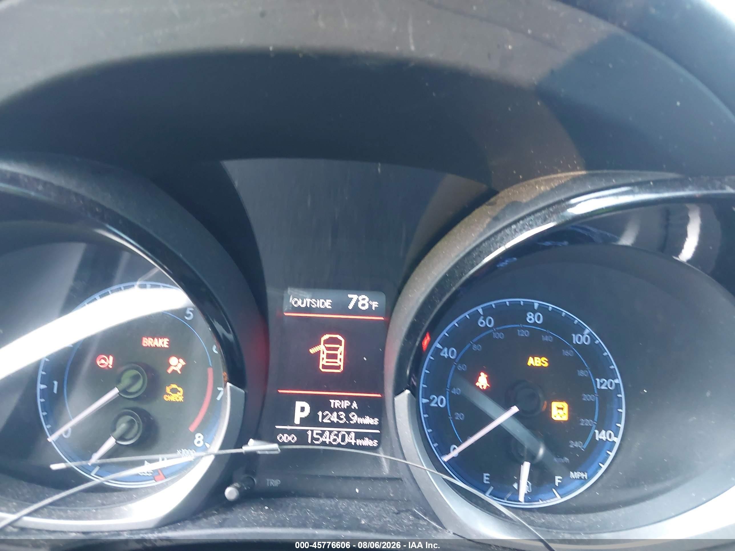2014 Toyota Corolla S Silver vin: 2T1BURHE5EC093838