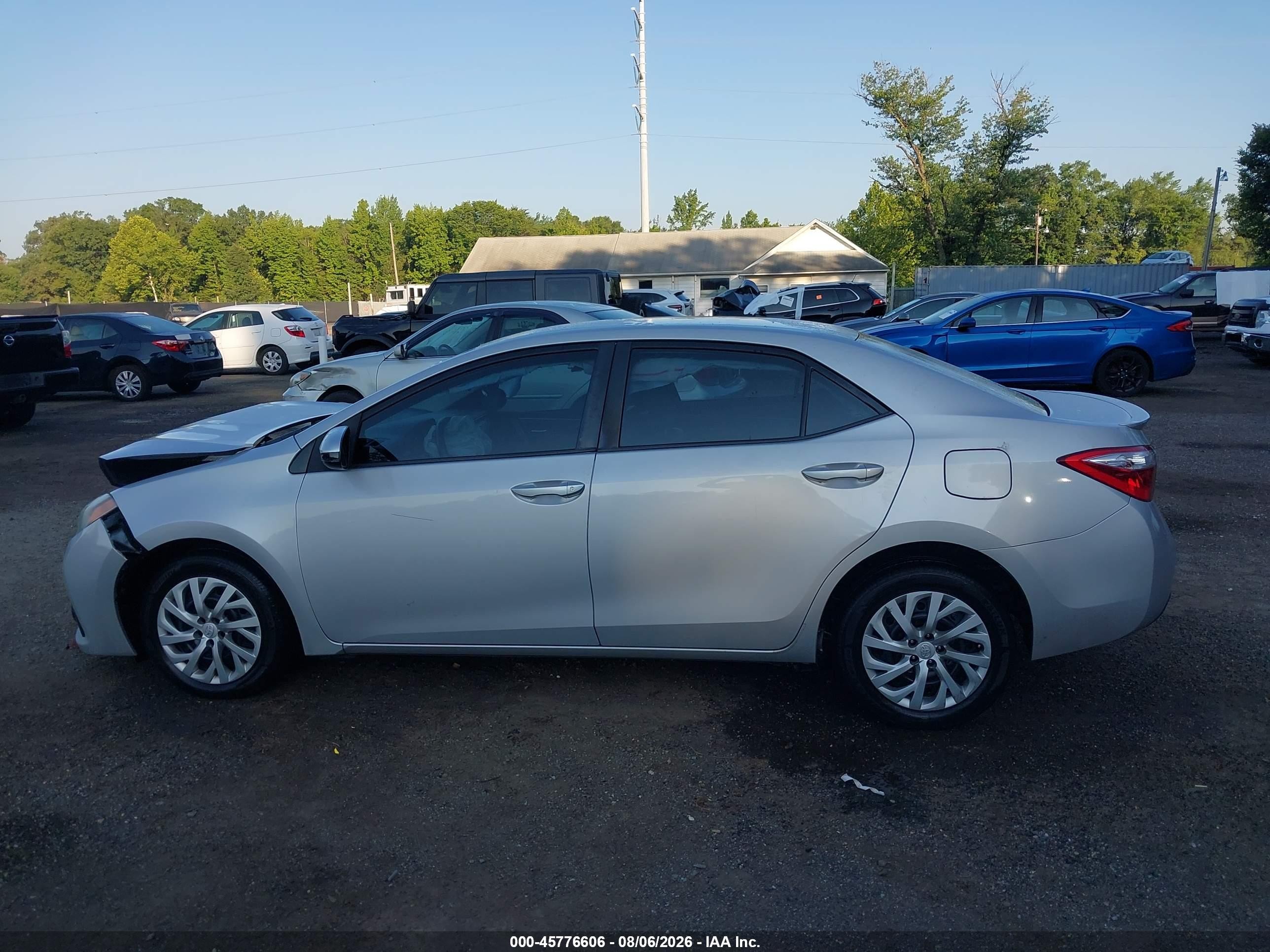 2014 Toyota Corolla S Silver vin: 2T1BURHE5EC093838
