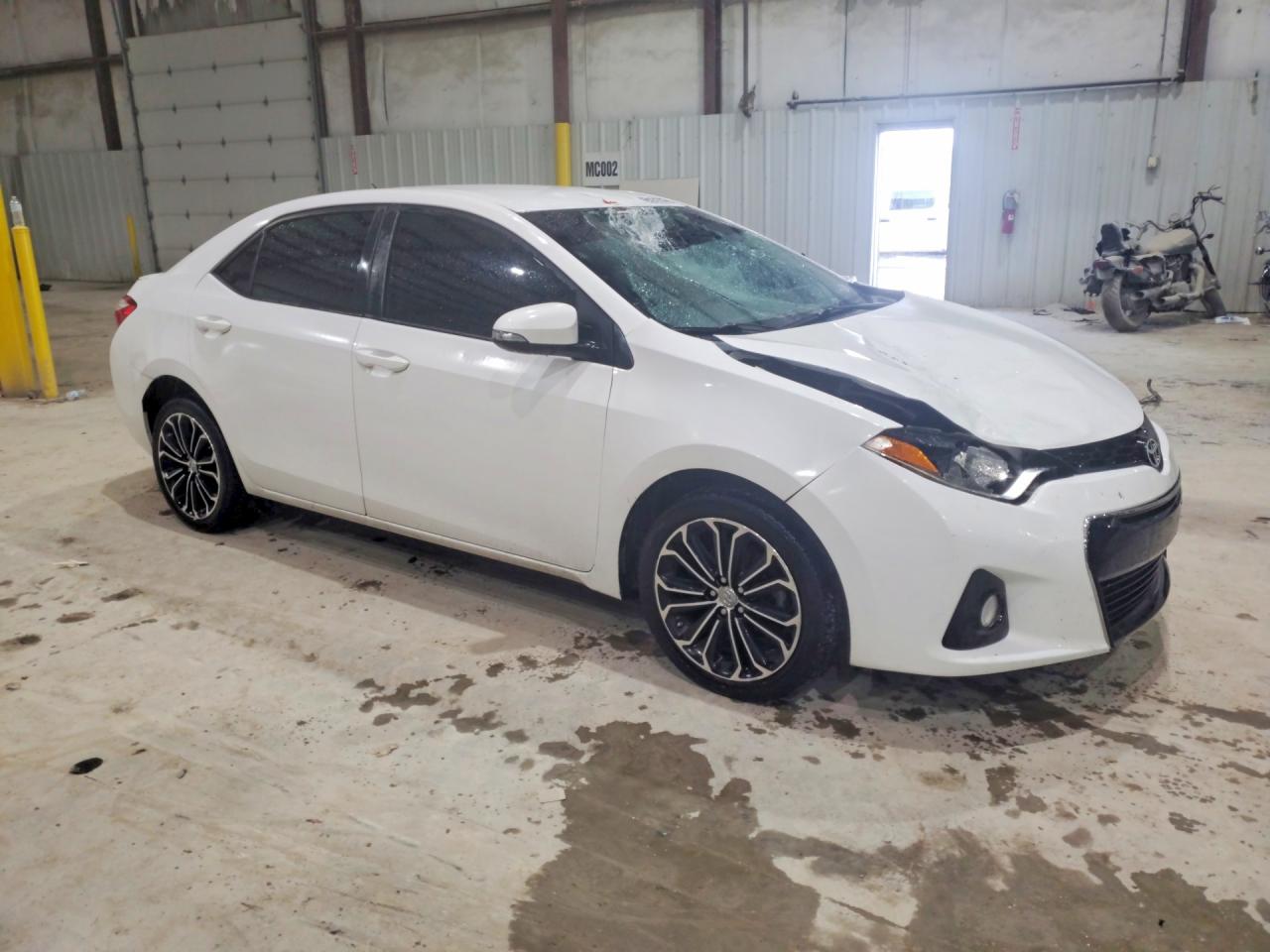 2014 Toyota Corolla S Plus White vin: 2T1BURHE5EC096125