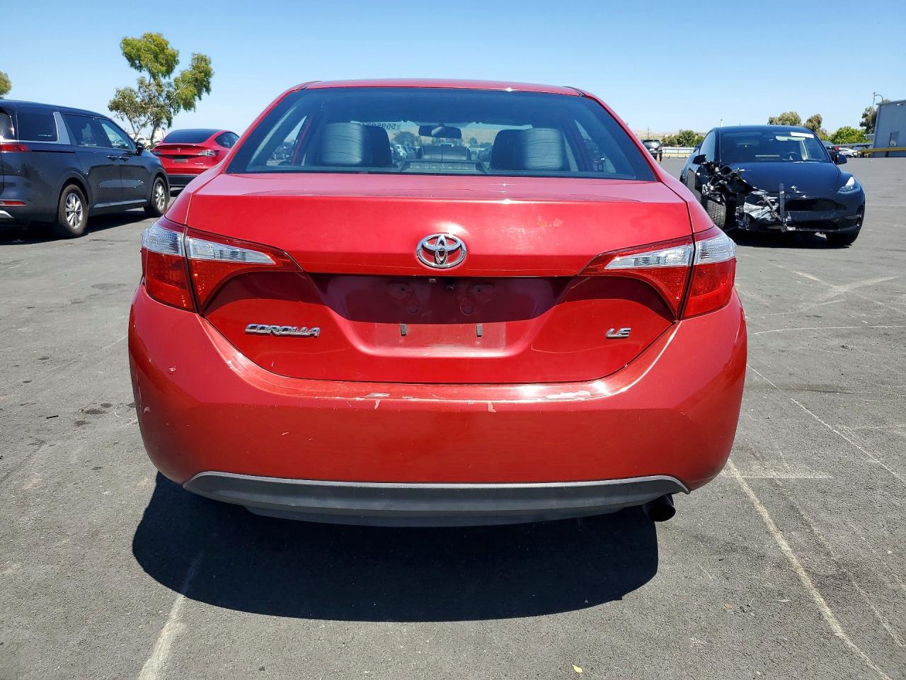 2014 Toyota Corolla Le Premium Red vin: 2T1BURHE5EC117460