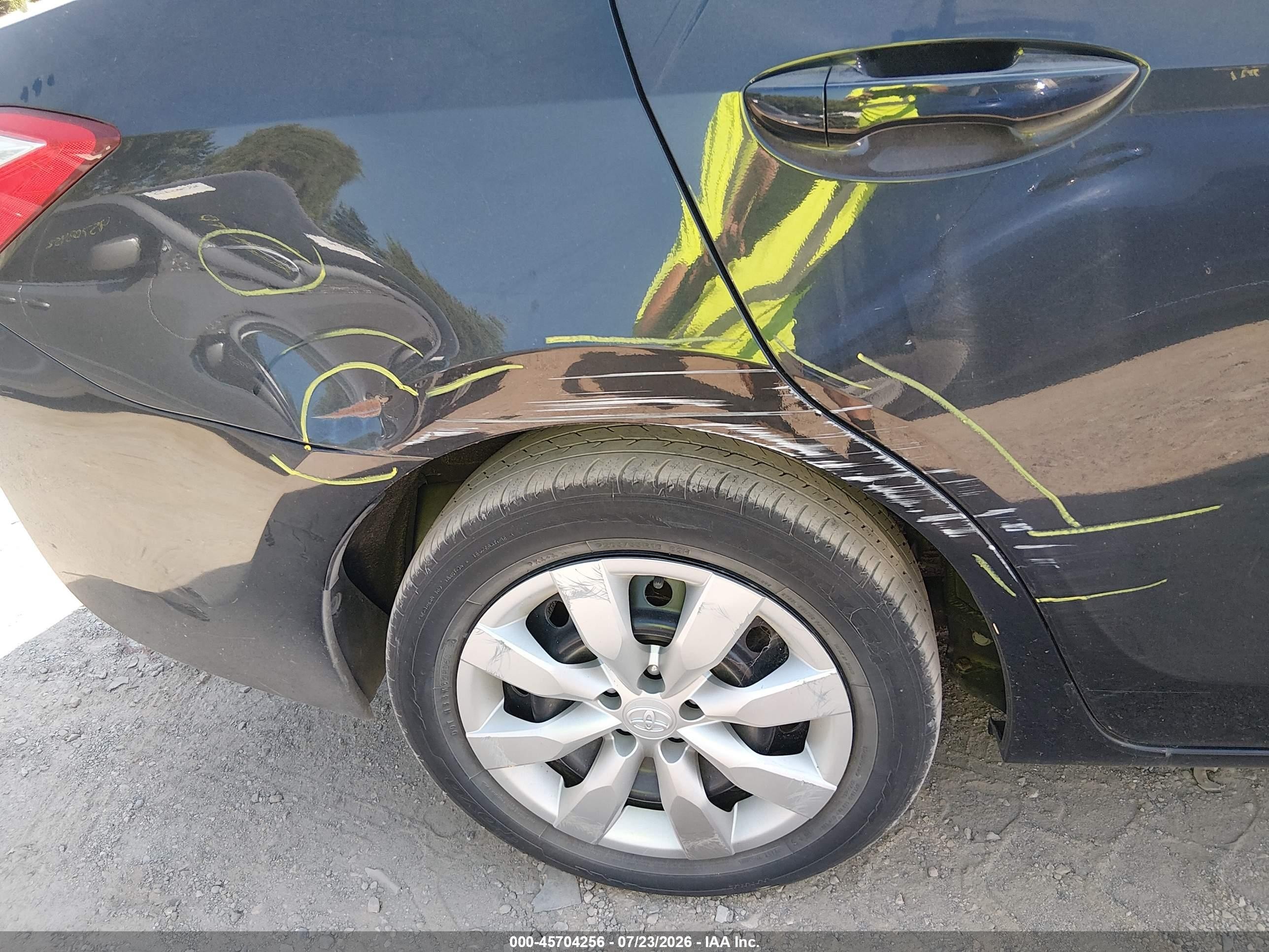 2014 Toyota Corolla Le Black vin: 2T1BURHE5EC140625