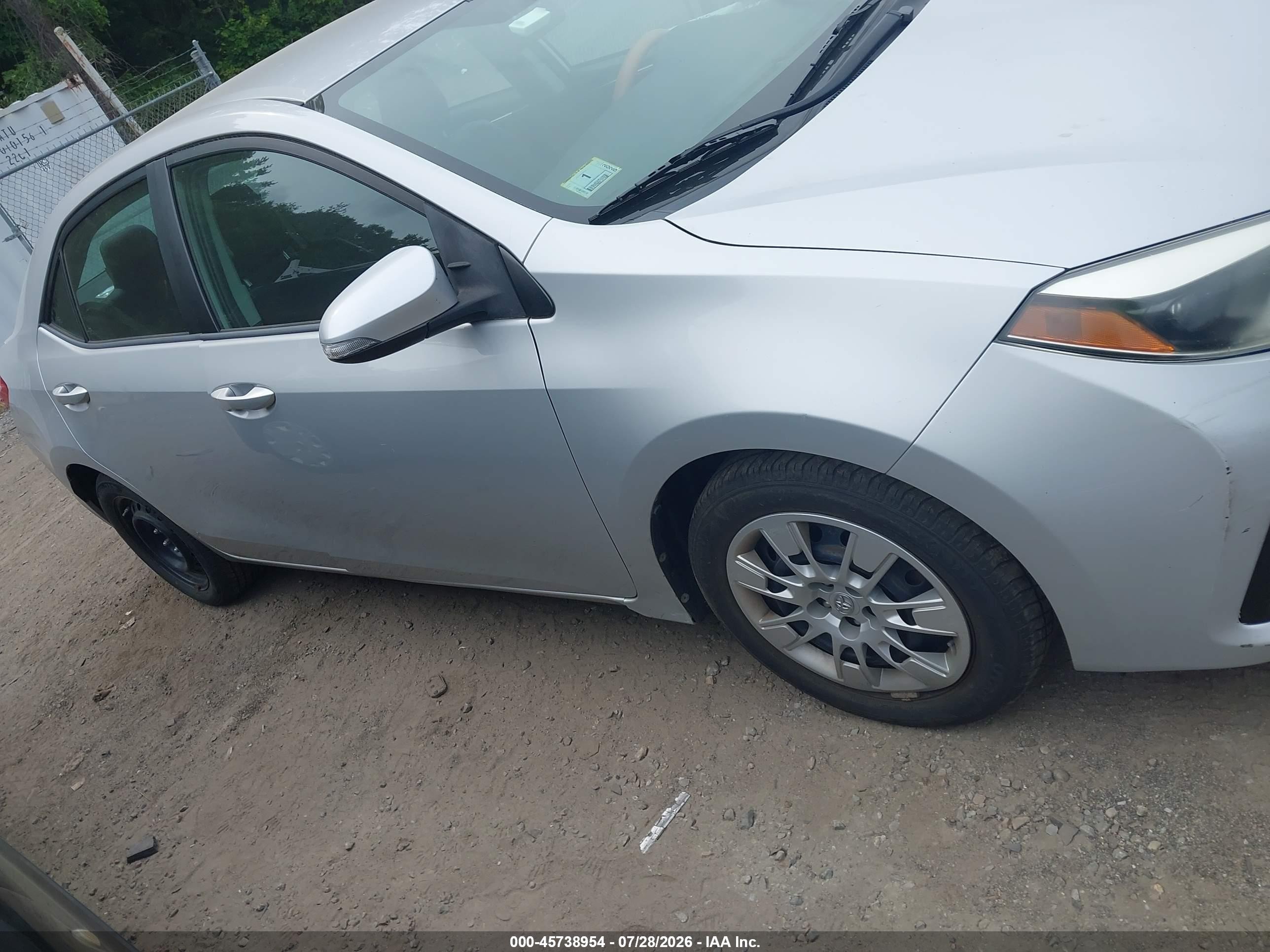 2014 Toyota Corolla S Silver vin: 2T1BURHE5EC152998
