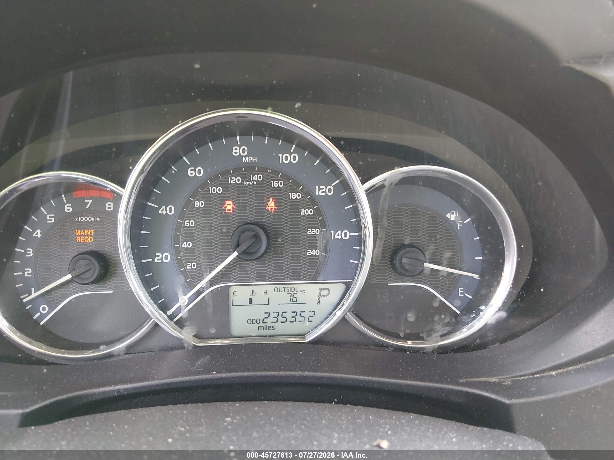 2014 Toyota Corolla Le Серебряный vin: 2T1BURHE5EC157764