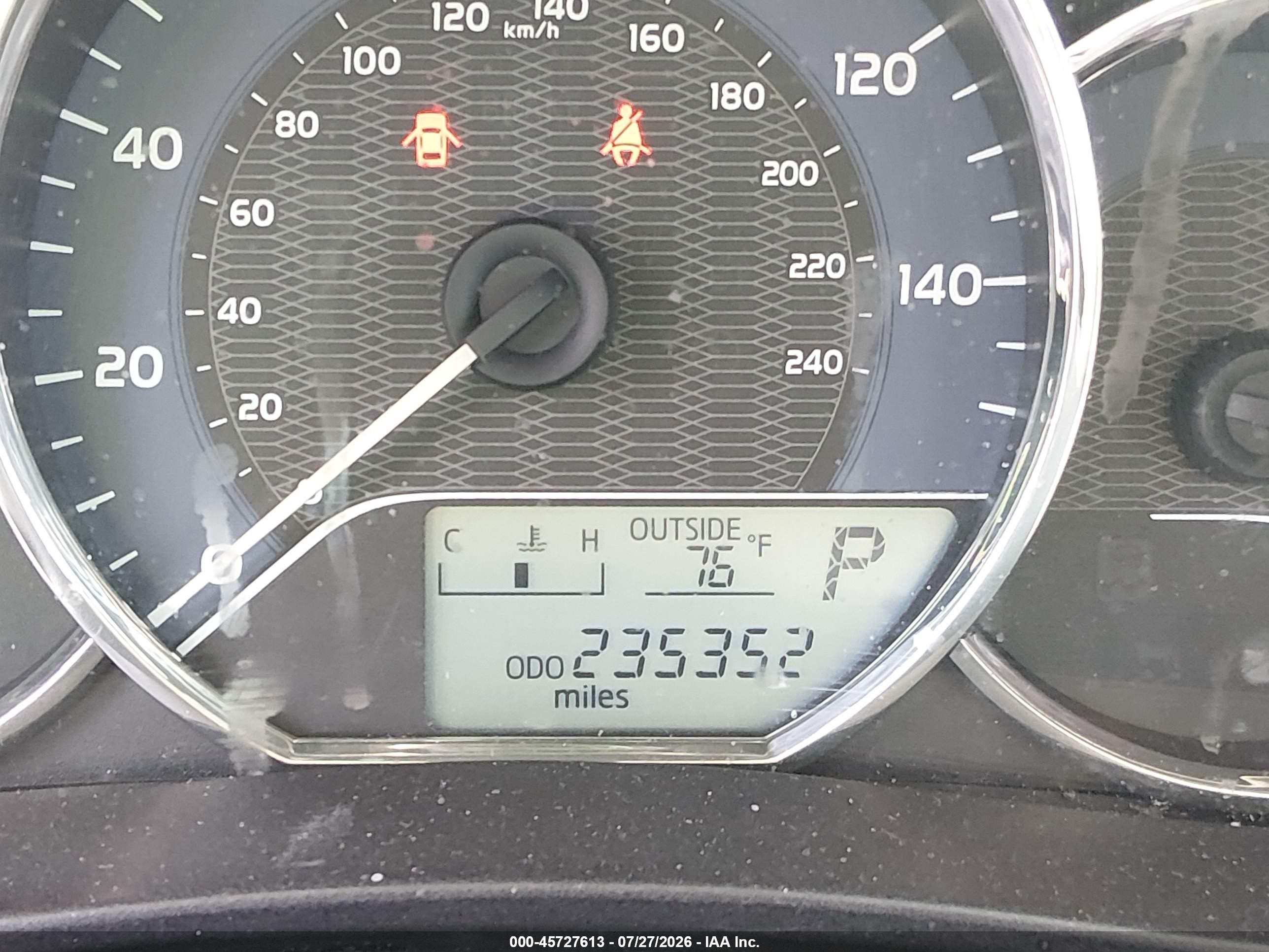 2014 Toyota Corolla Le Серебряный vin: 2T1BURHE5EC157764