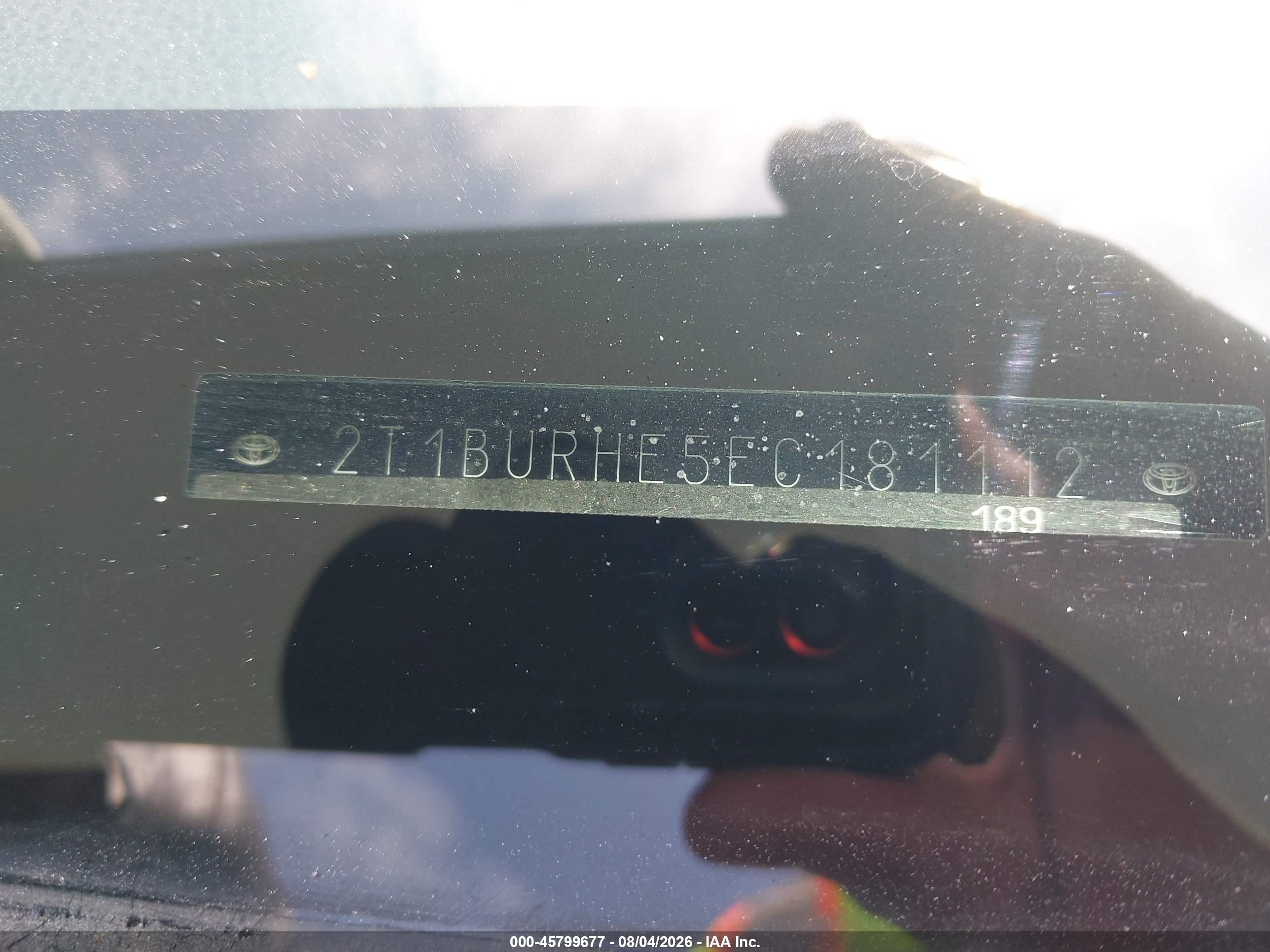 2014 Toyota Corolla Le Red vin: 2T1BURHE5EC181112