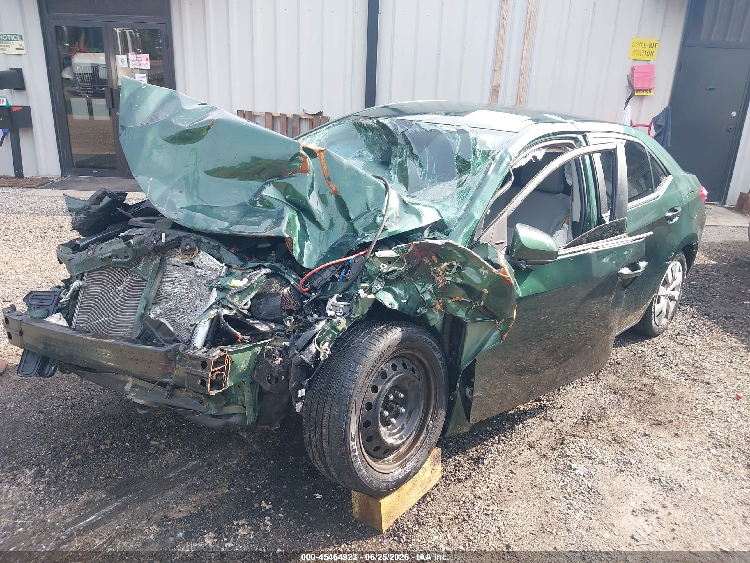 2014 Toyota Corolla Le Green vin: 2T1BURHE5EC182700