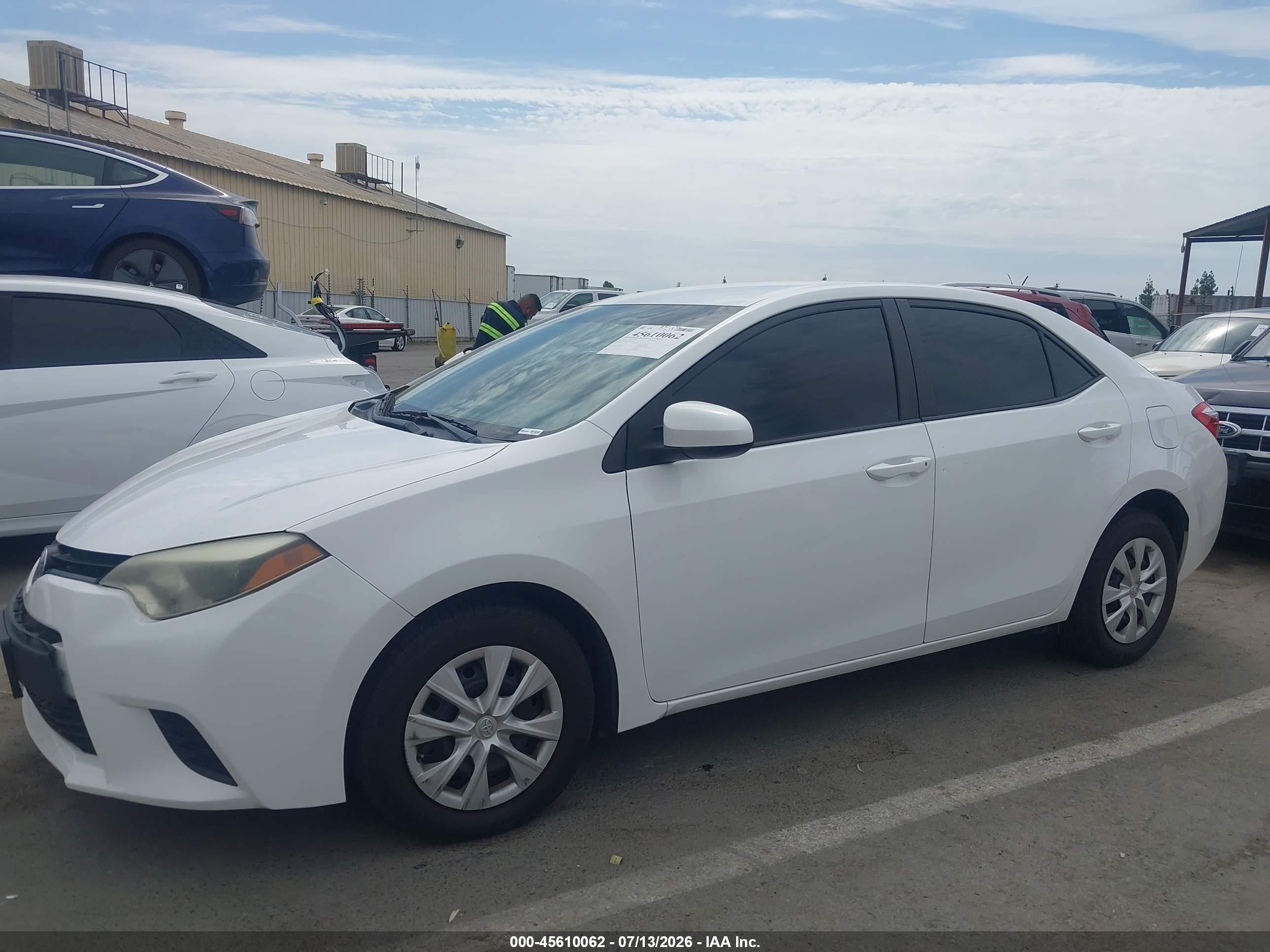2014 Toyota Corolla L Белый vin: 2T1BURHE5EC185340
