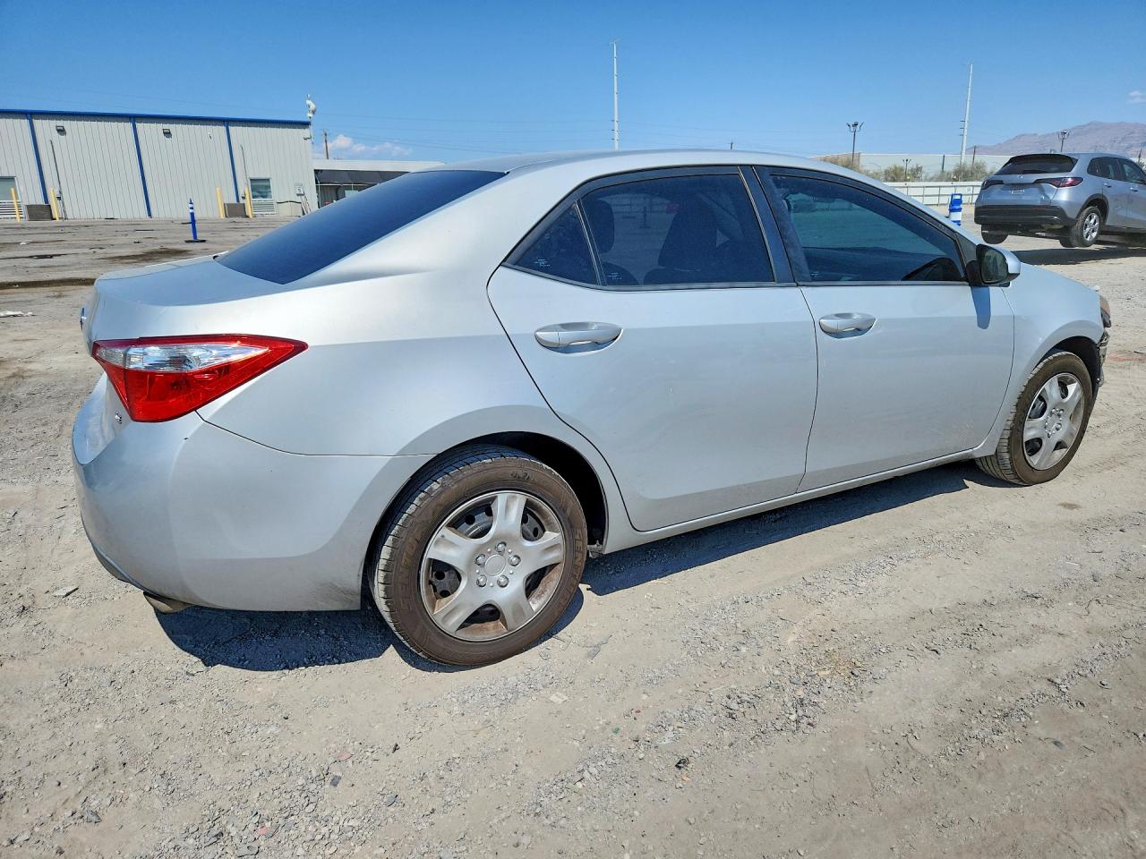 2014 Toyota Corolla Le Silver vin: 2T1BURHE5EC188898