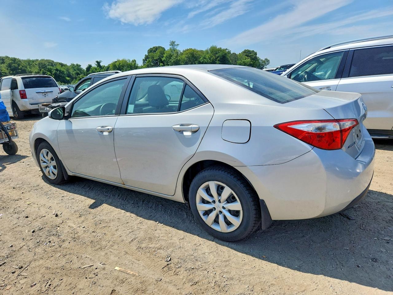 2014 Toyota Corolla Le Silver vin: 2T1BURHE5EC201021