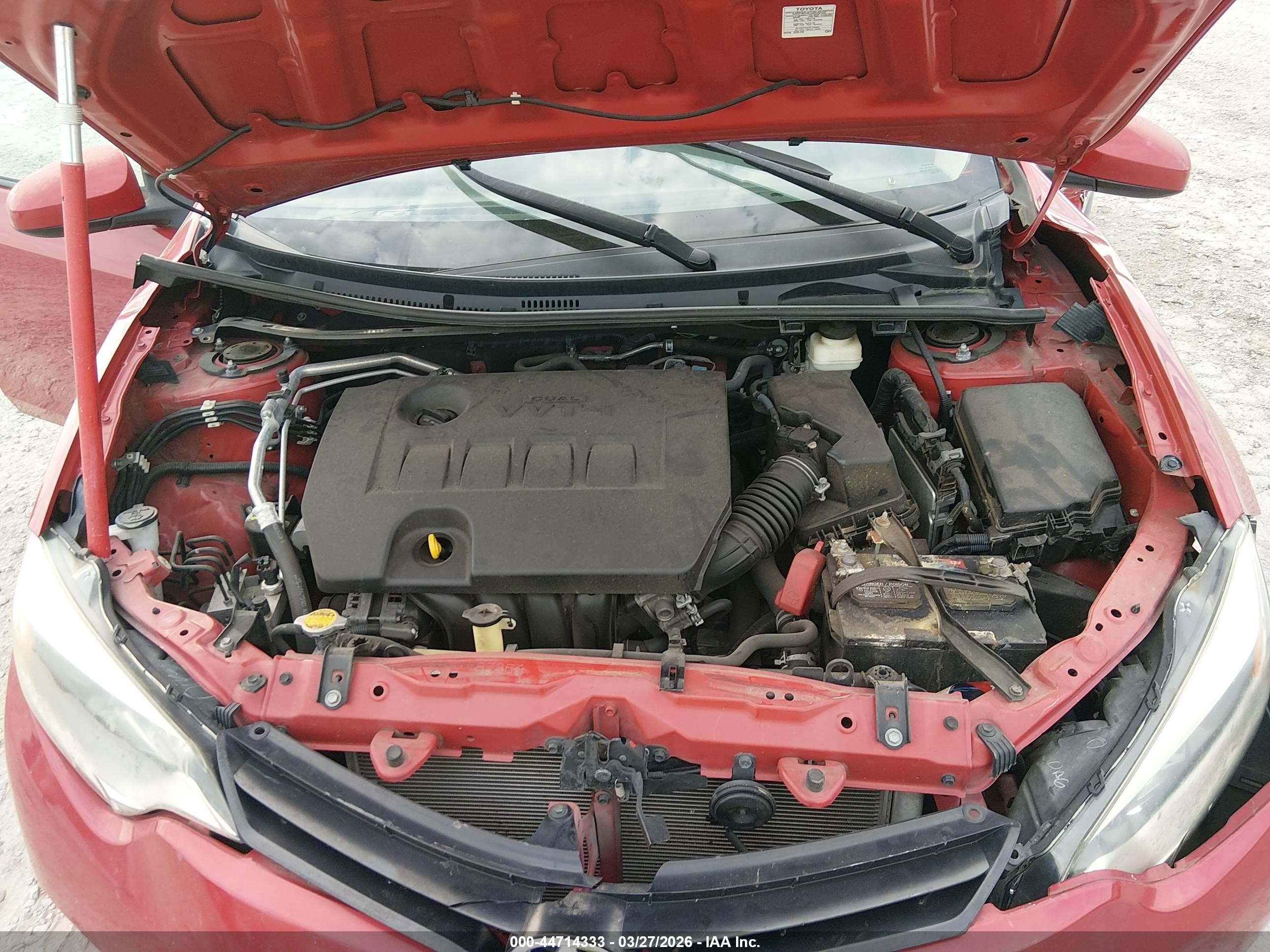 2014 Toyota Corolla Le Plus Red vin: 2T1BURHE5EC207210