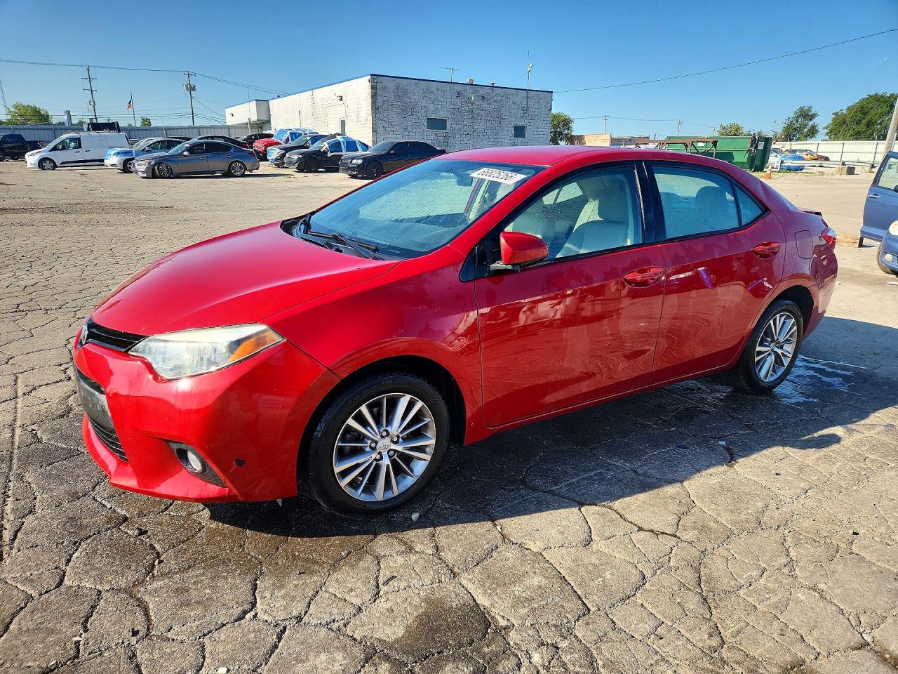 2014 Toyota Corolla Le Plus Red vin: 2T1BURHE5EC220135