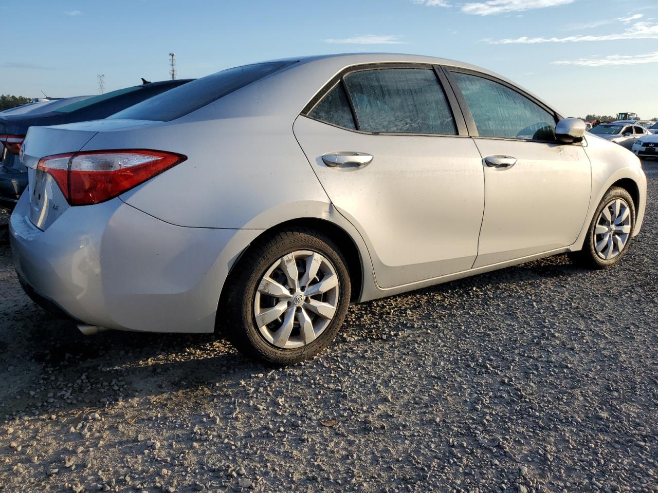 2014 Toyota Corolla L Silver vin: 2T1BURHE5EC223374
