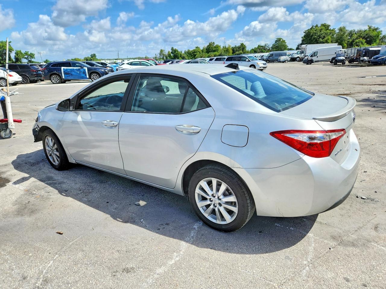 2014 Toyota Corolla Le Silver vin: 2T1BURHE5EC223374