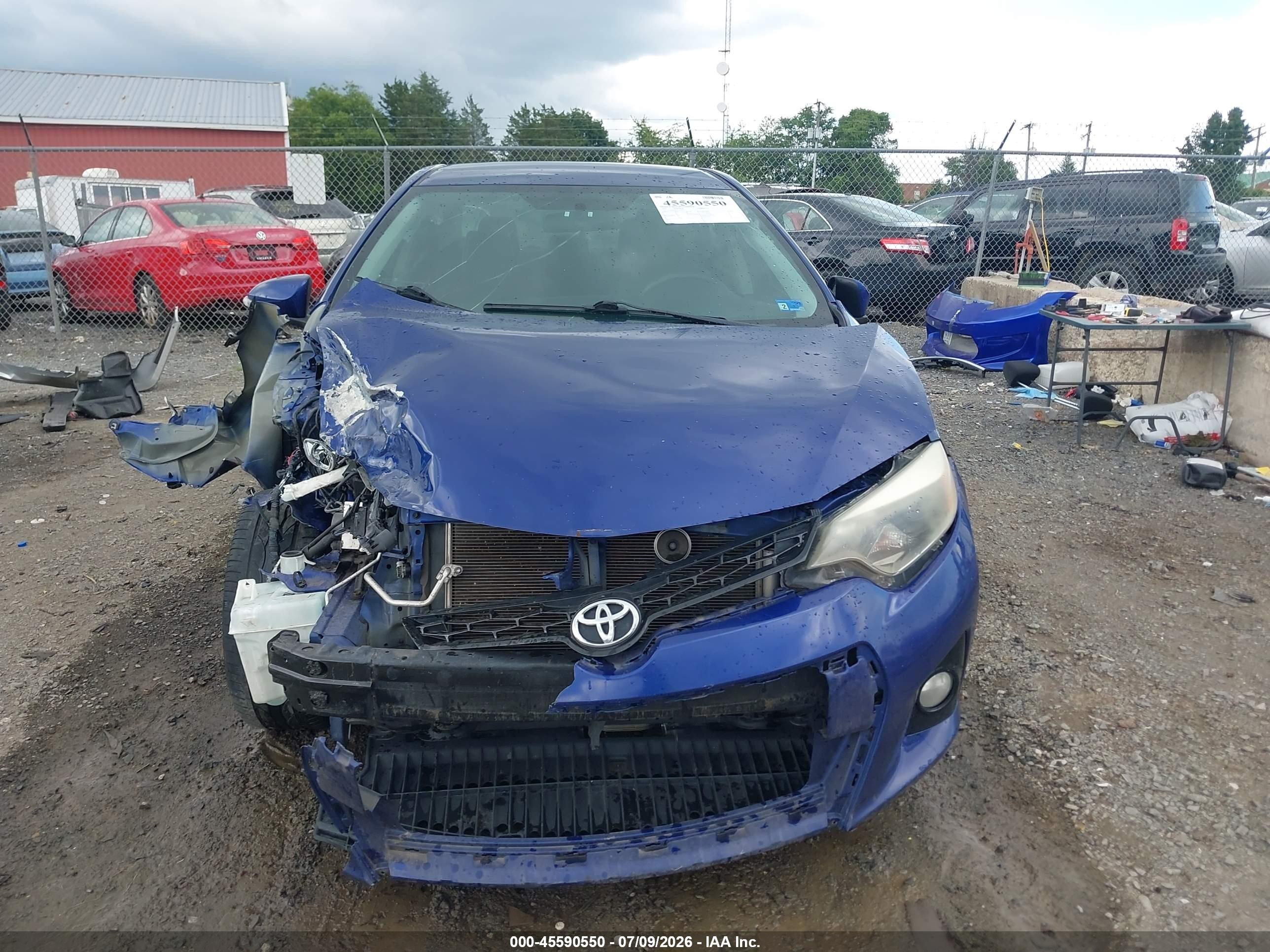 2015 Toyota Corolla S Plus Blue vin: 2T1BURHE5FC265013