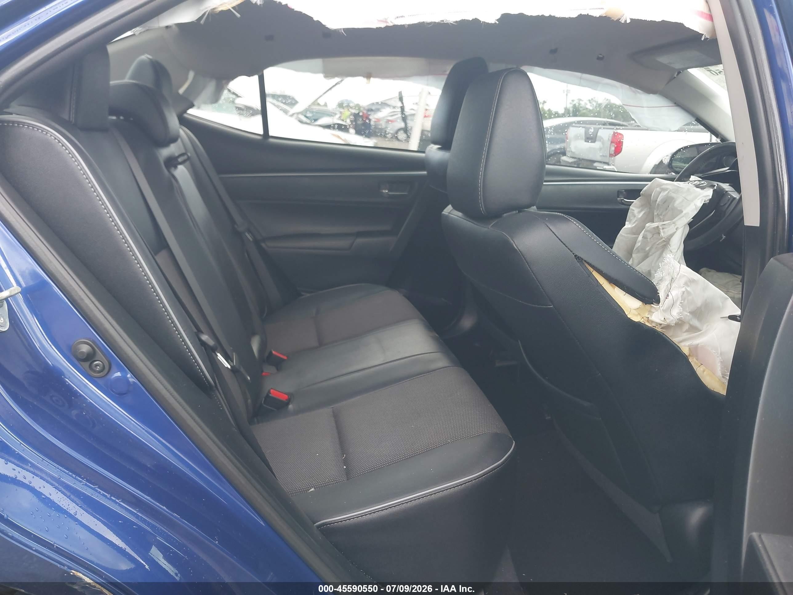 2015 Toyota Corolla S Plus Blue vin: 2T1BURHE5FC265013