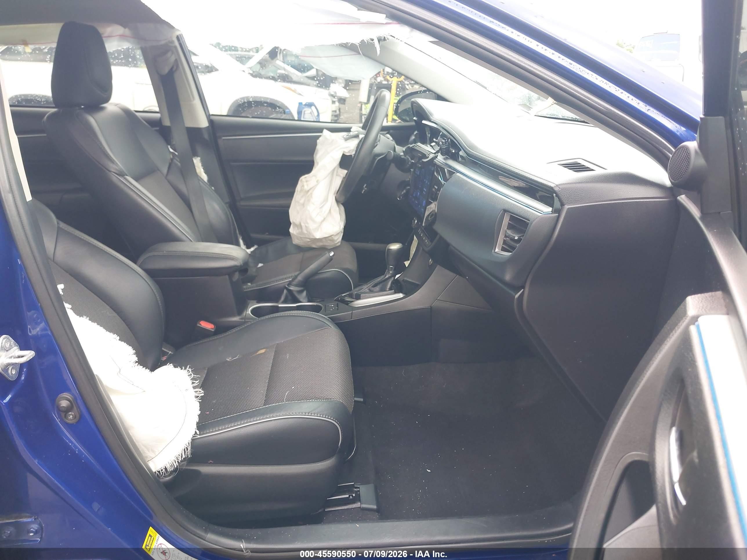 2015 Toyota Corolla S Plus Blue vin: 2T1BURHE5FC265013