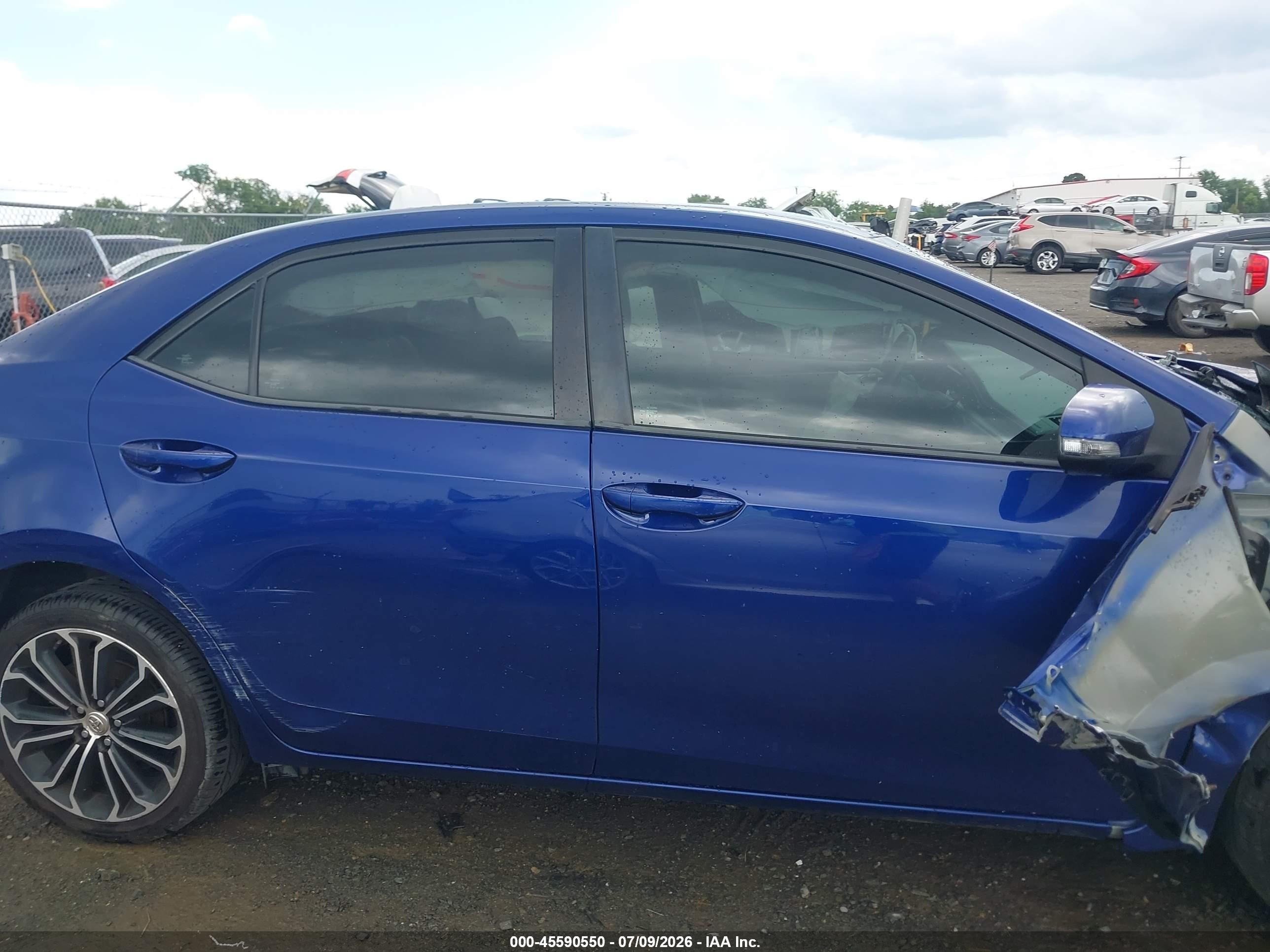 2015 Toyota Corolla S Plus Blue vin: 2T1BURHE5FC265013
