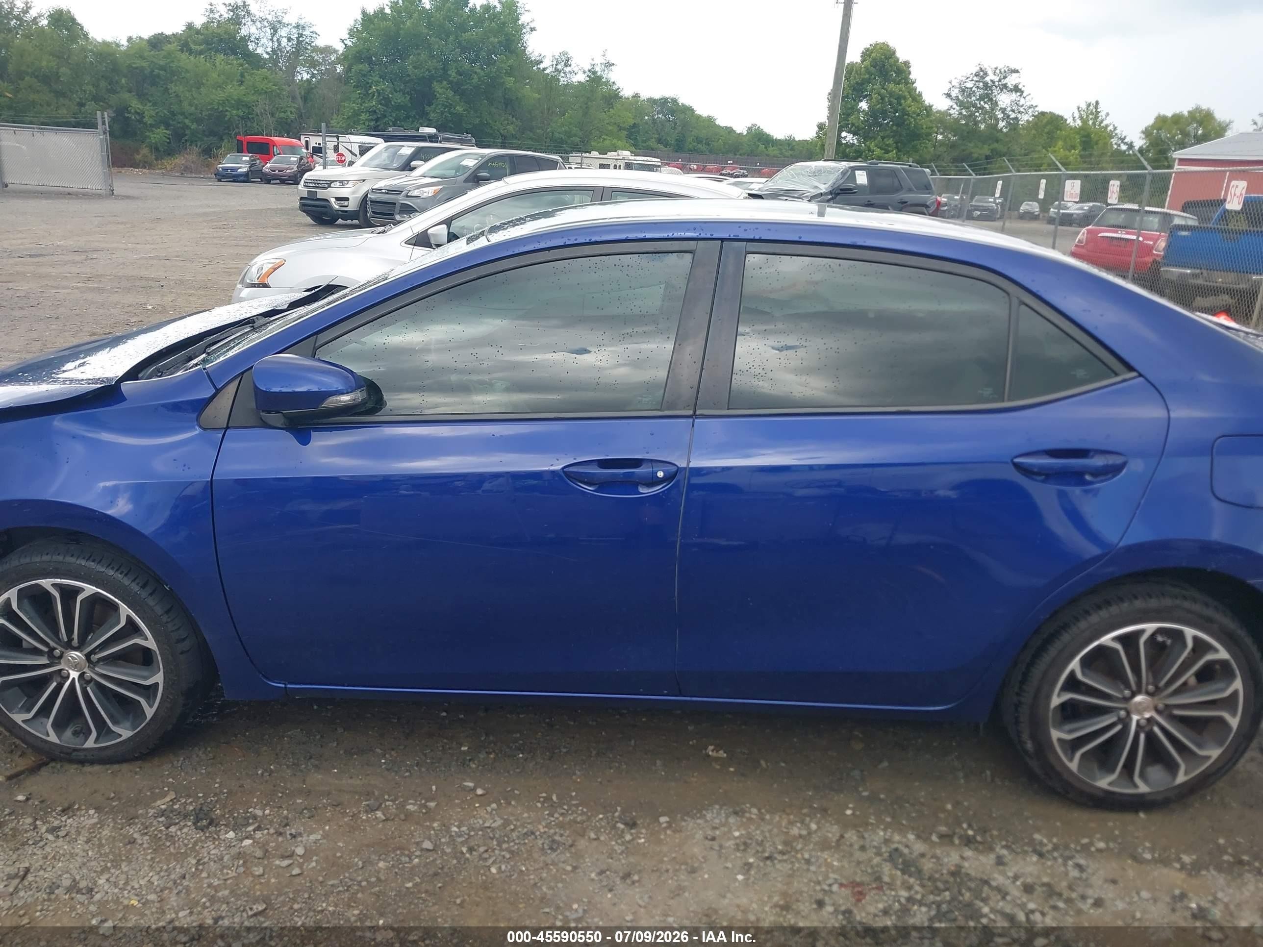 2015 Toyota Corolla S Plus Blue vin: 2T1BURHE5FC265013