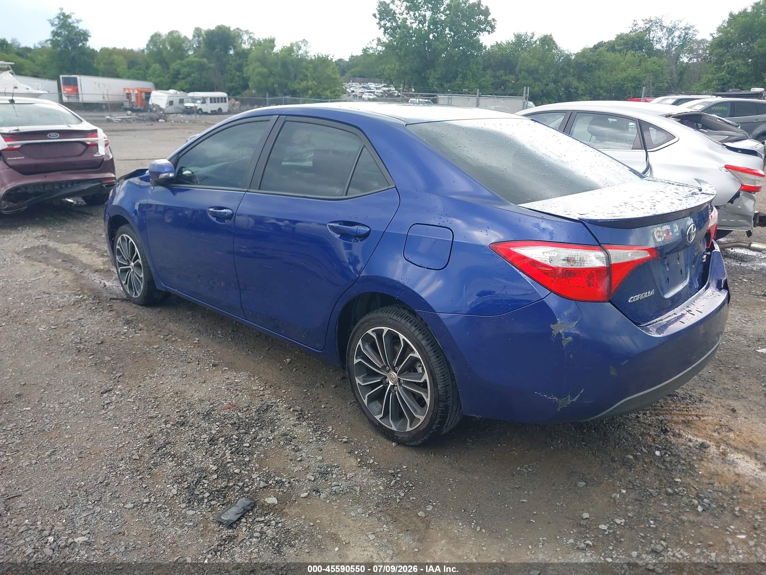 2015 Toyota Corolla S Plus Blue vin: 2T1BURHE5FC265013