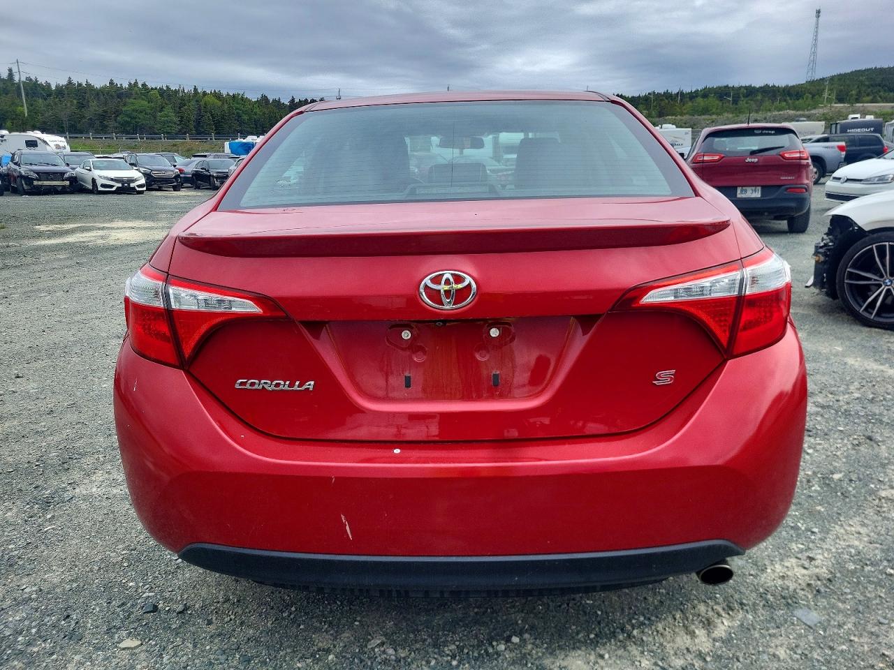 2015 Toyota Corolla L Red vin: 2T1BURHE5FC297041