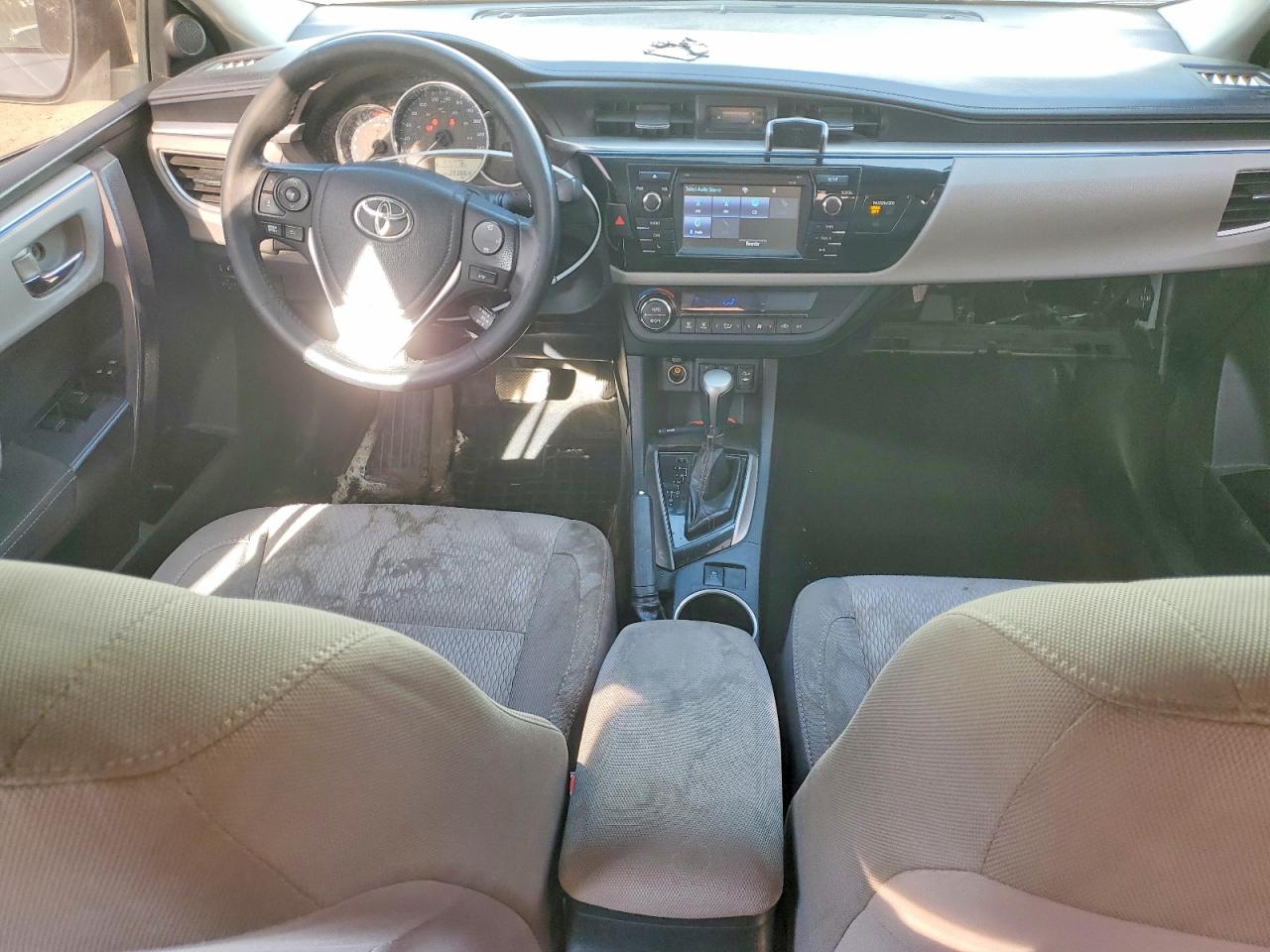 2015 Toyota Corolla L White vin: 2T1BURHE5FC304182