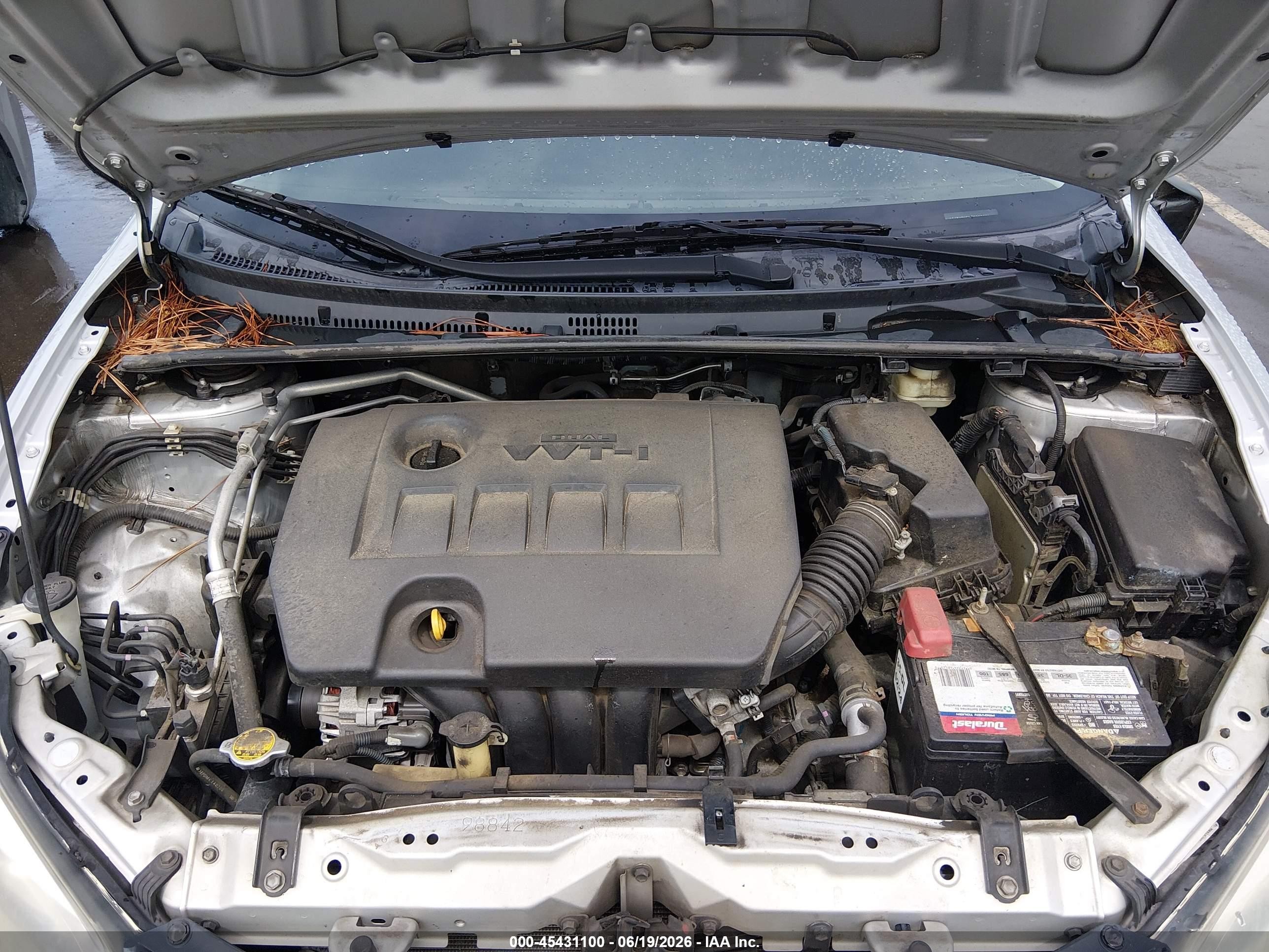 2015 Toyota Corolla L Silver vin: 2T1BURHE5FC318194