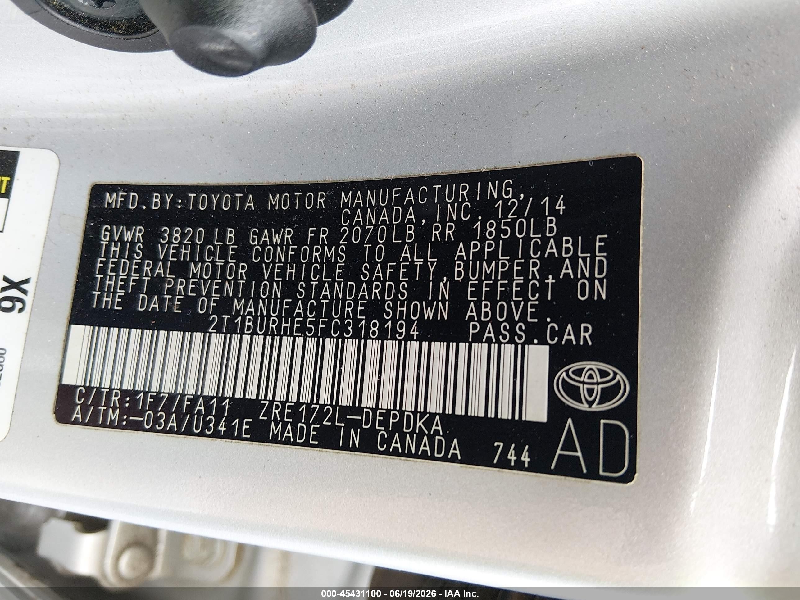 2015 Toyota Corolla L Silver vin: 2T1BURHE5FC318194