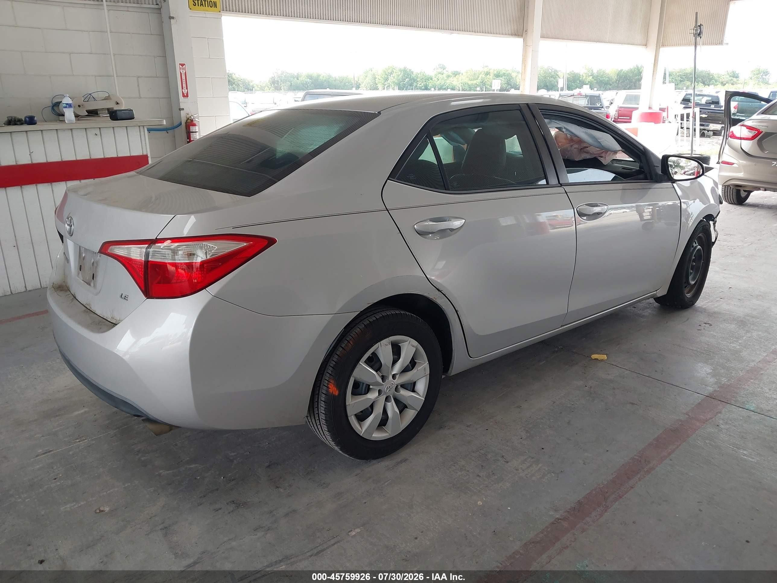 2015 Toyota Corolla Le Silver vin: 2T1BURHE5FC318406
