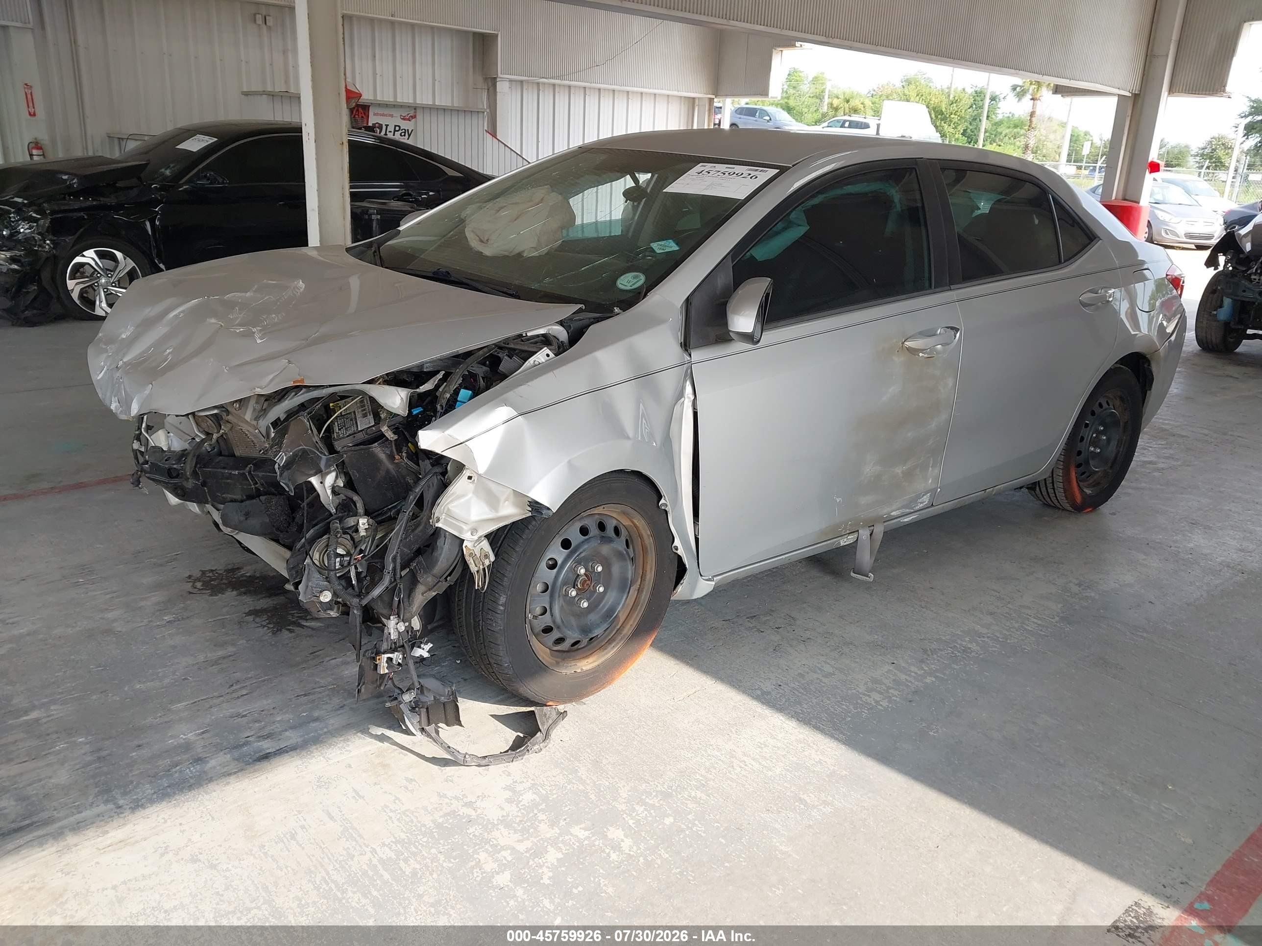 2015 Toyota Corolla Le Silver vin: 2T1BURHE5FC318406