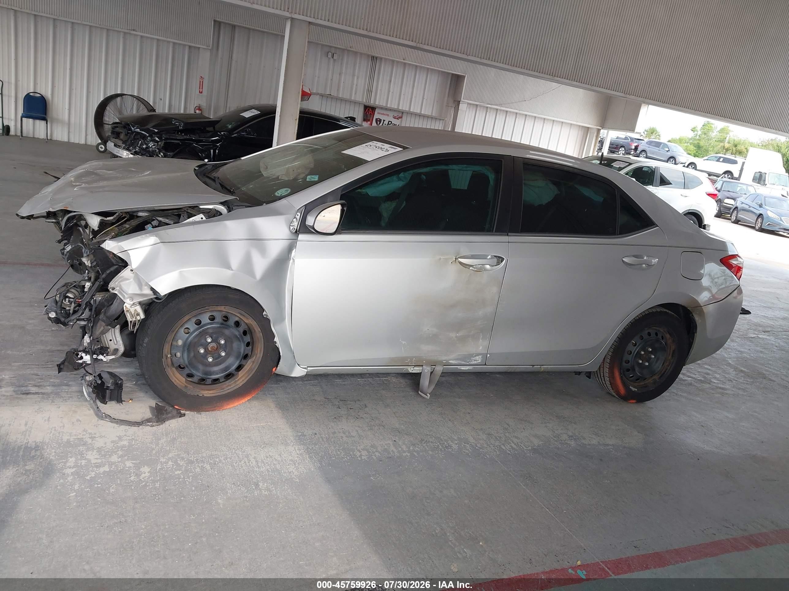 2015 Toyota Corolla Le Silver vin: 2T1BURHE5FC318406