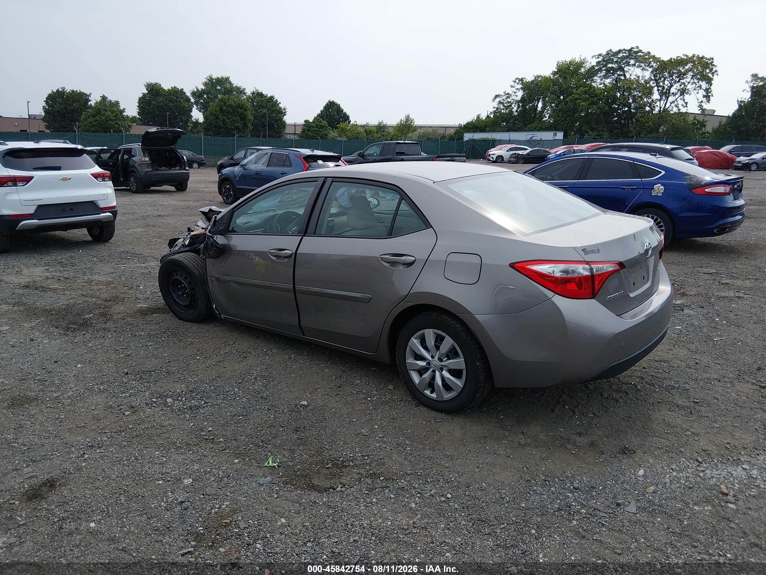 2015 Toyota Corolla Le Silver vin: 2T1BURHE5FC331625
