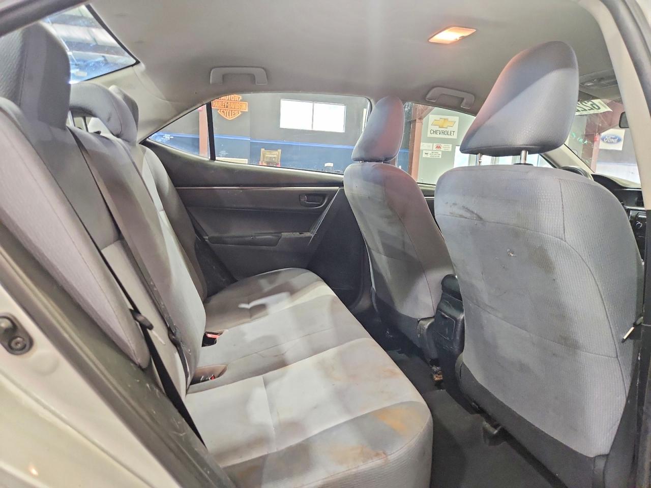 2015 Toyota Corolla L Silver vin: 2T1BURHE5FC340938