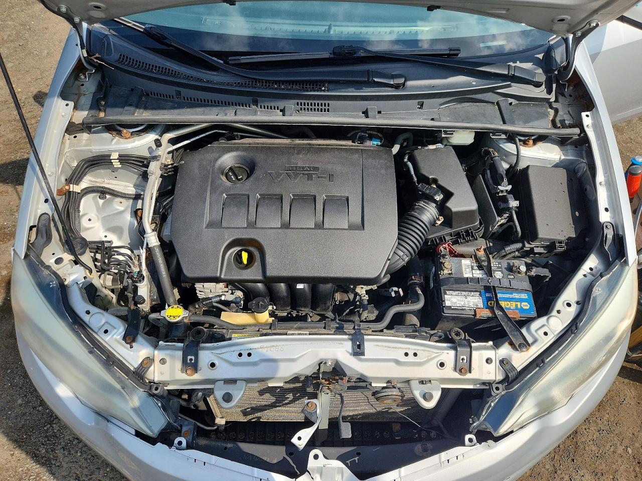 2015 Toyota Corolla L Silver vin: 2T1BURHE5FC340938