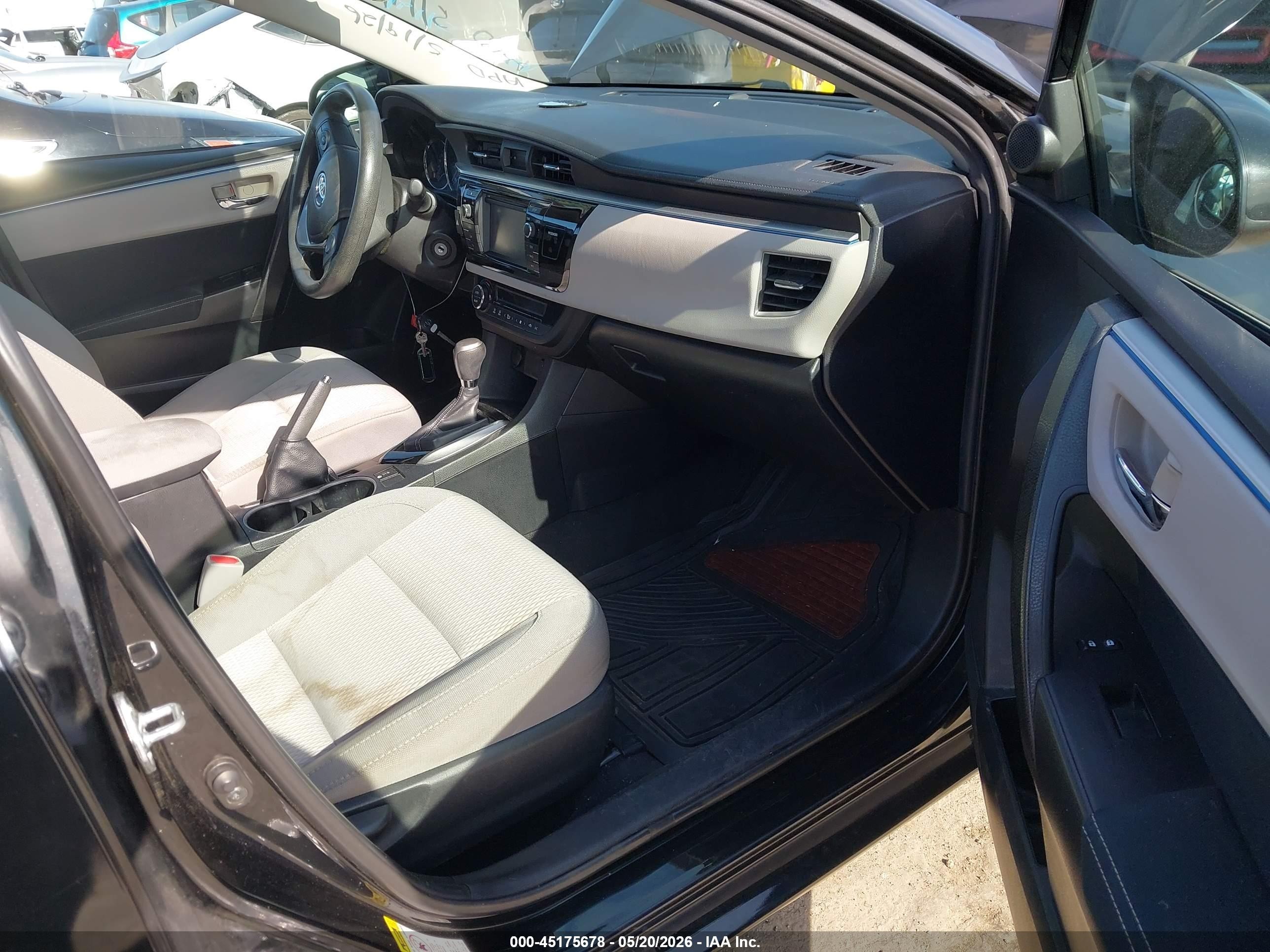 2015 Toyota Corolla Le Black vin: 2T1BURHE5FC375981