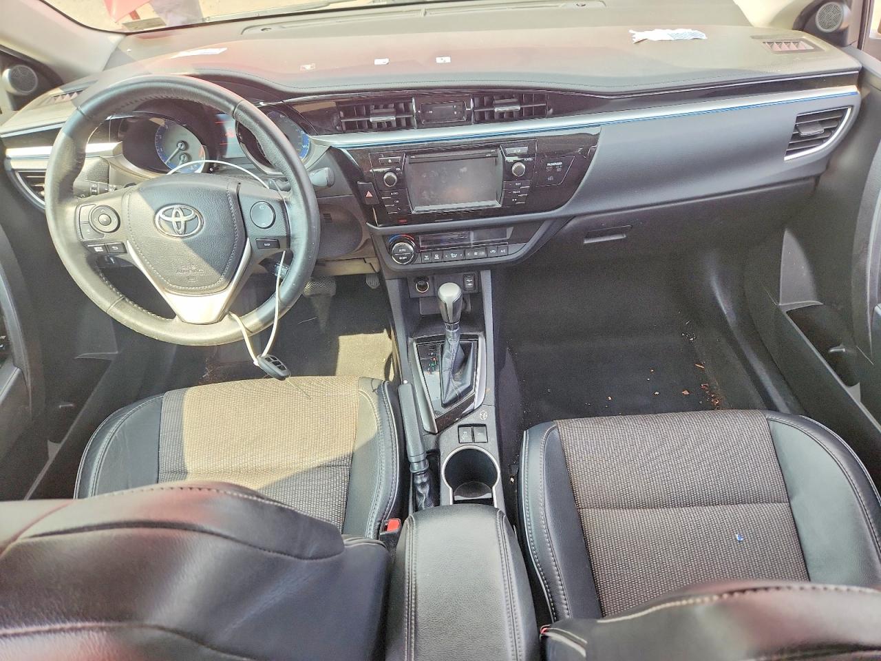 2015 Toyota Corolla S Plus Red vin: 2T1BURHE5FC394580