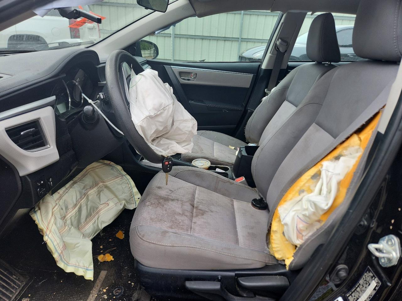 2015 Toyota Corolla Le Black vin: 2T1BURHE5FC395860
