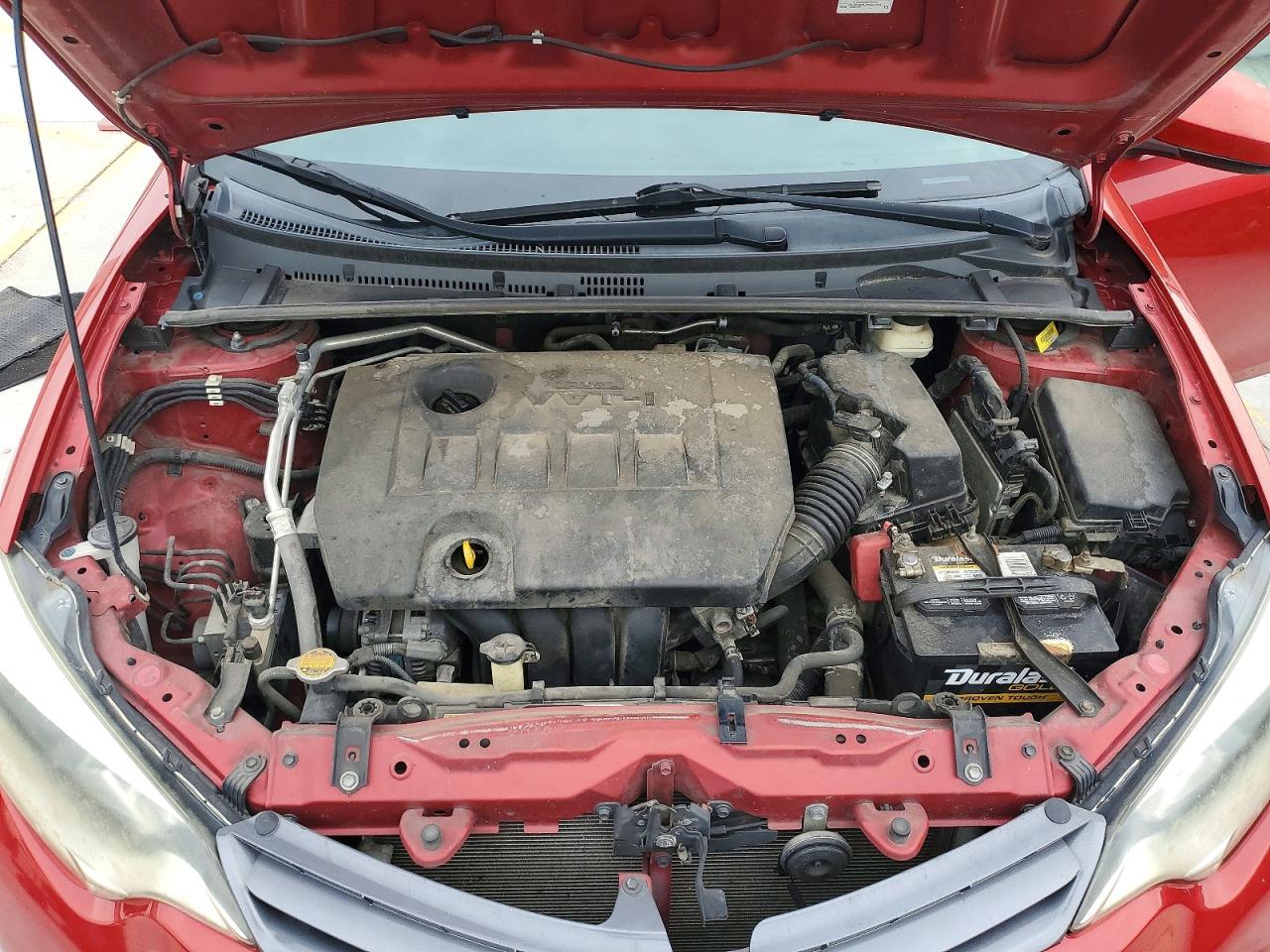 2015 Toyota Corolla Le Red vin: 2T1BURHE5FC415492