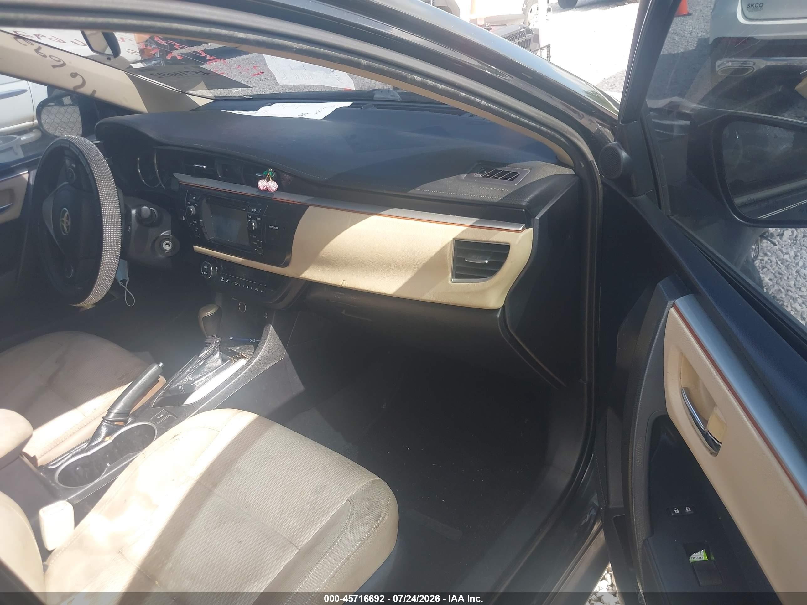 2015 Toyota Corolla Le Черный vin: 2T1BURHE5FC426198