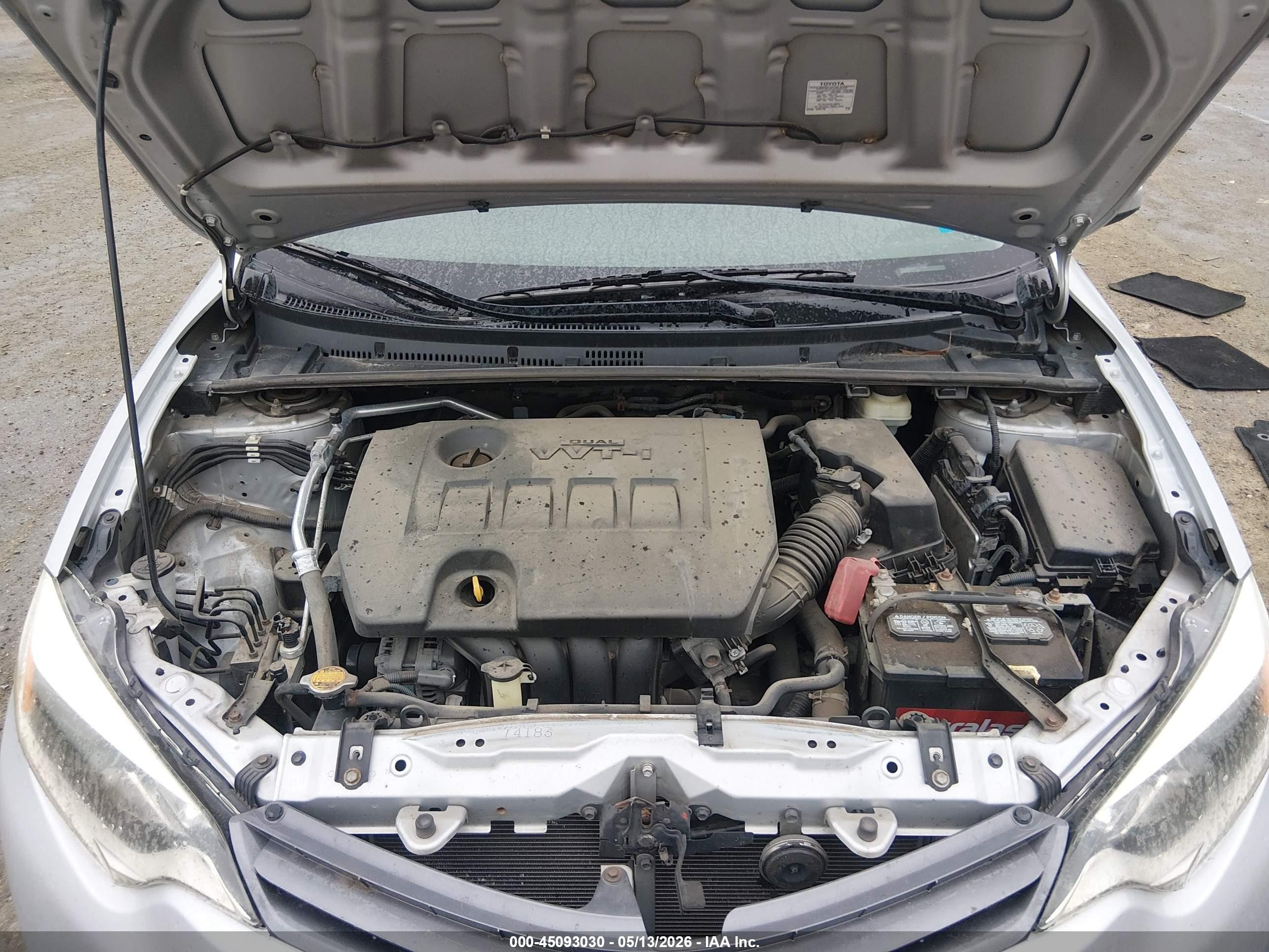 2015 Toyota Corolla Le Серебряный vin: 2T1BURHE5FC443535