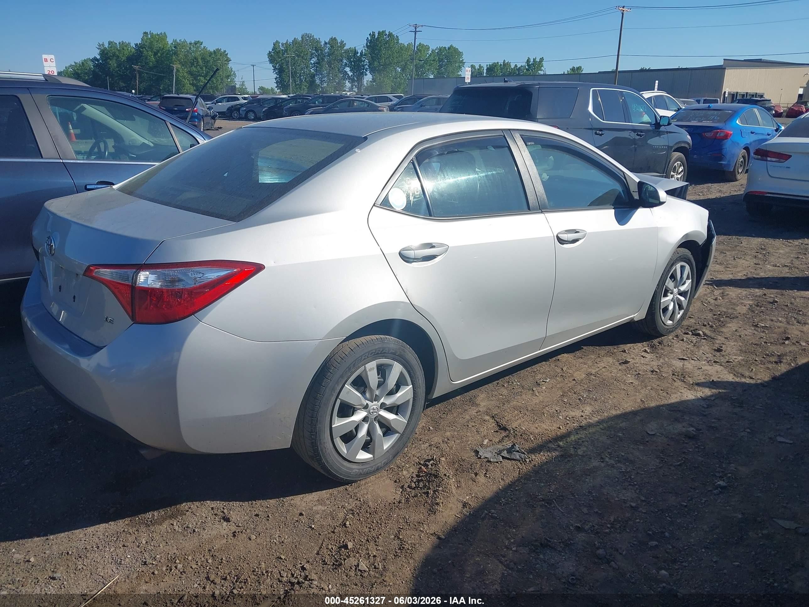 2015 Toyota Corolla Le Silver vin: 2T1BURHE5FC456771