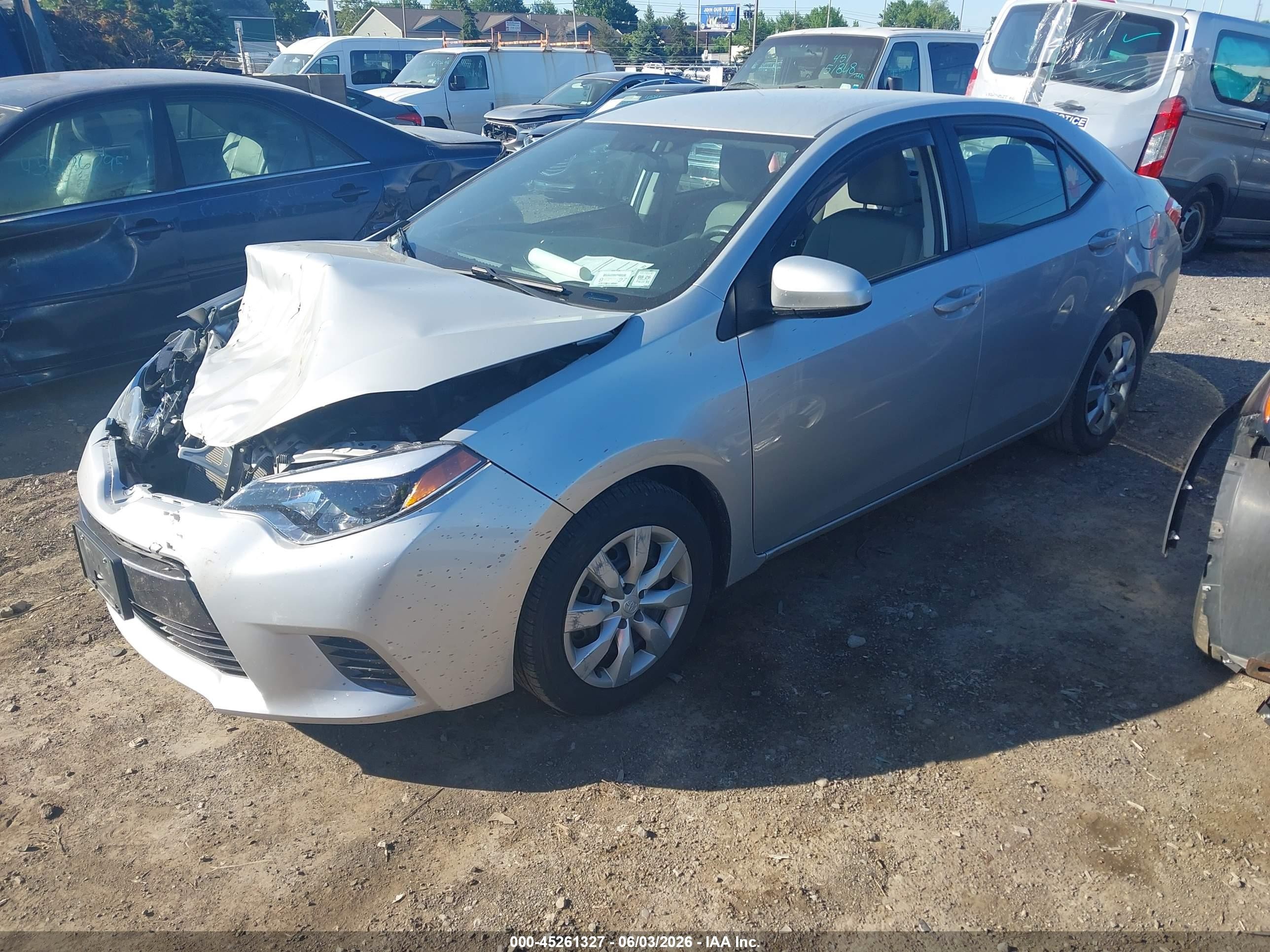 2015 Toyota Corolla Le Silver vin: 2T1BURHE5FC456771