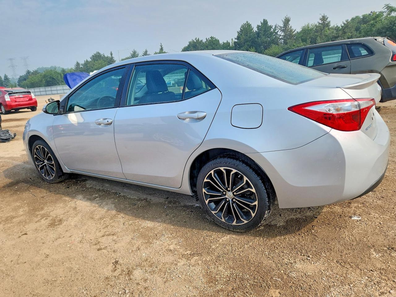 2015 Toyota Corolla S Plus Silver vin: 2T1BURHE5FC459931