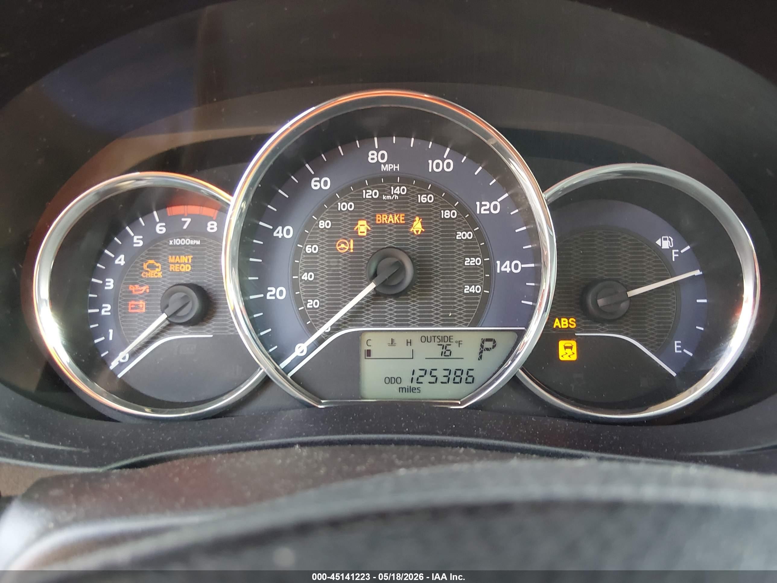 2015 Toyota Corolla Le Gray vin: 2T1BURHE5FC460206