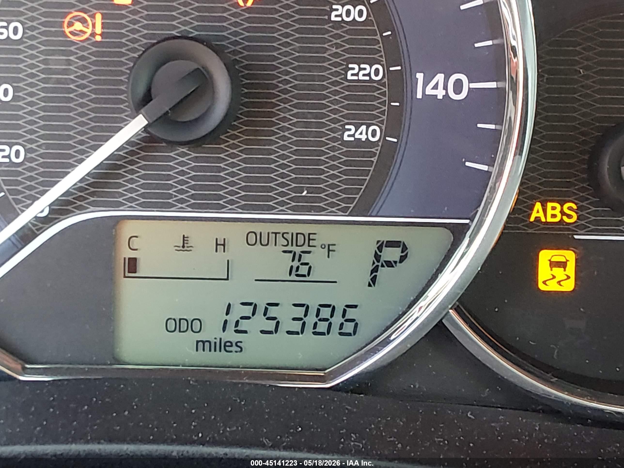 2015 Toyota Corolla Le Gray vin: 2T1BURHE5FC460206