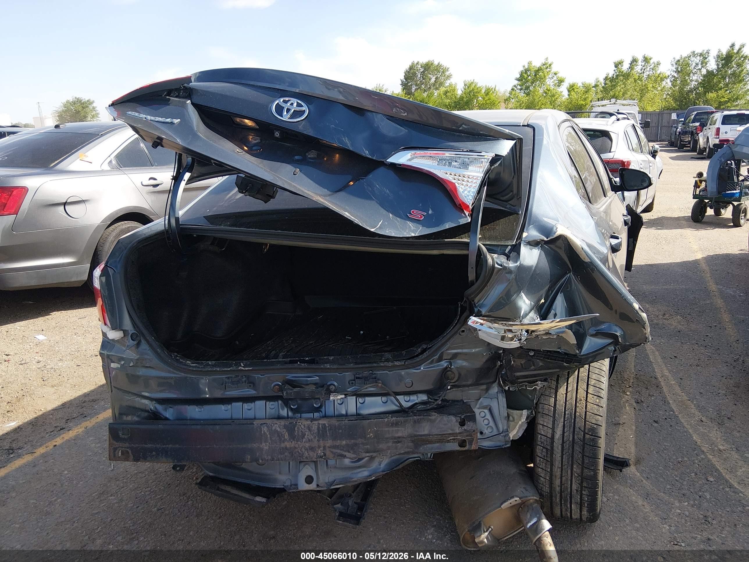 2015 Toyota Corolla S Plus Gray vin: 2T1BURHE5FC463378