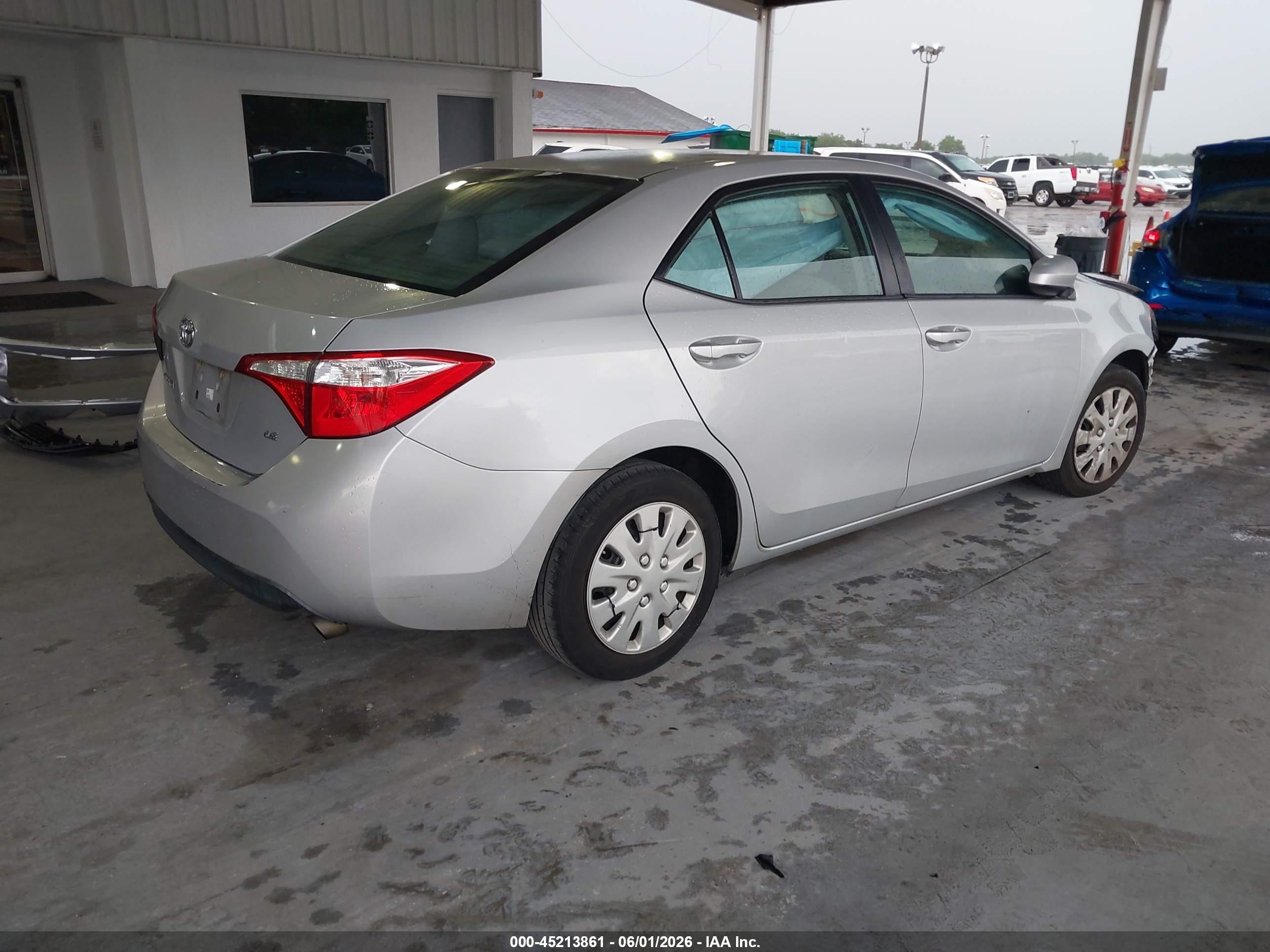 2015 Toyota Corolla Le Silver vin: 2T1BURHE5FC468645